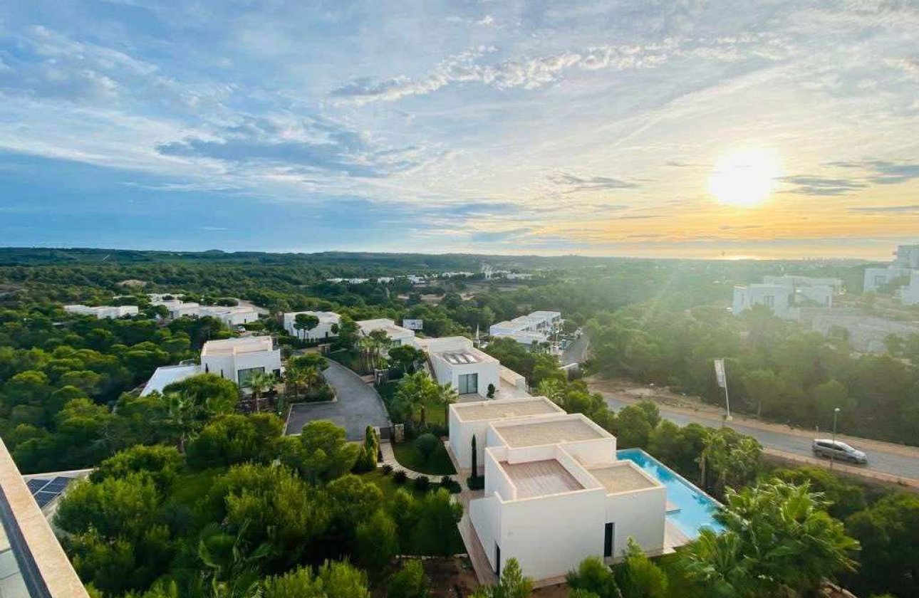 Revente - Penthouse -
Las Colinas Golf - Costa Blanca