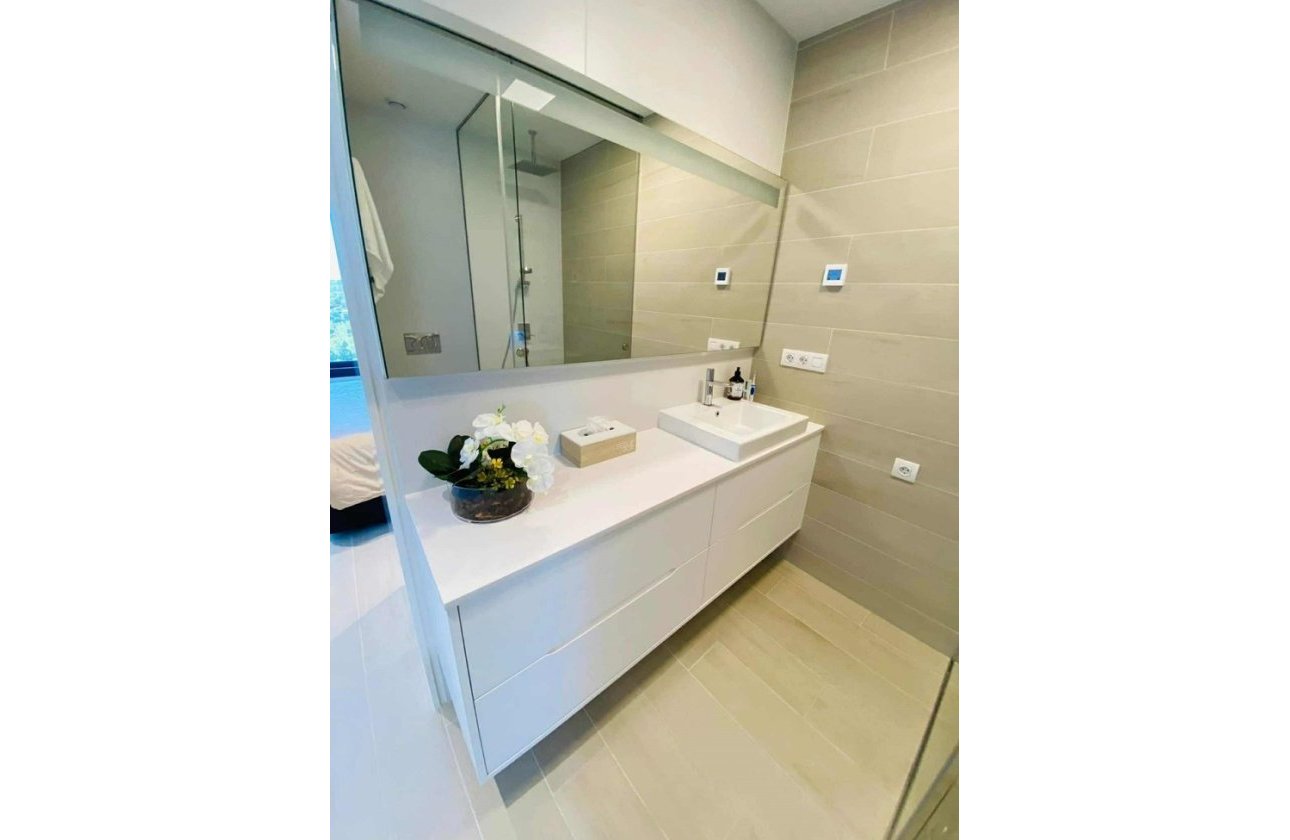 Revente - Penthouse -
Las Colinas Golf - Costa Blanca