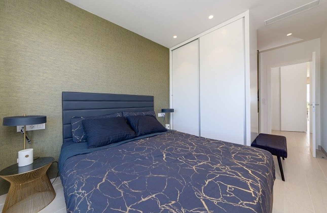 Revente - Penthouse -
Las Colinas Golf - Costa Blanca