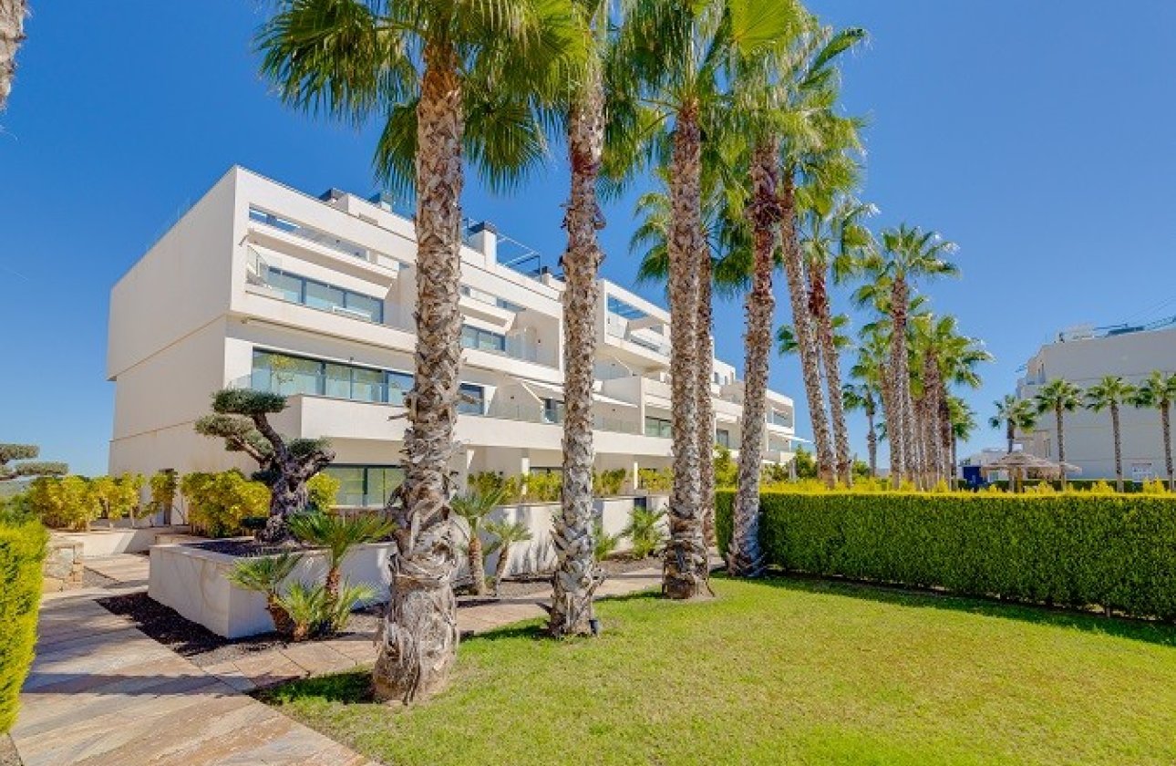 Revente - Penthouse -
Las Colinas Golf - Costa Blanca