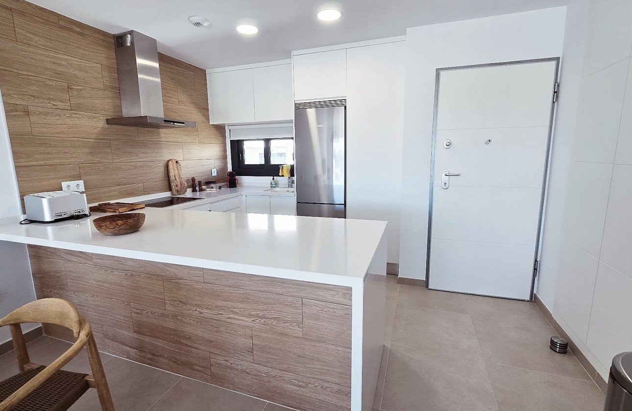 Revente - Penthouse -
Lo Romero Golf - Inland