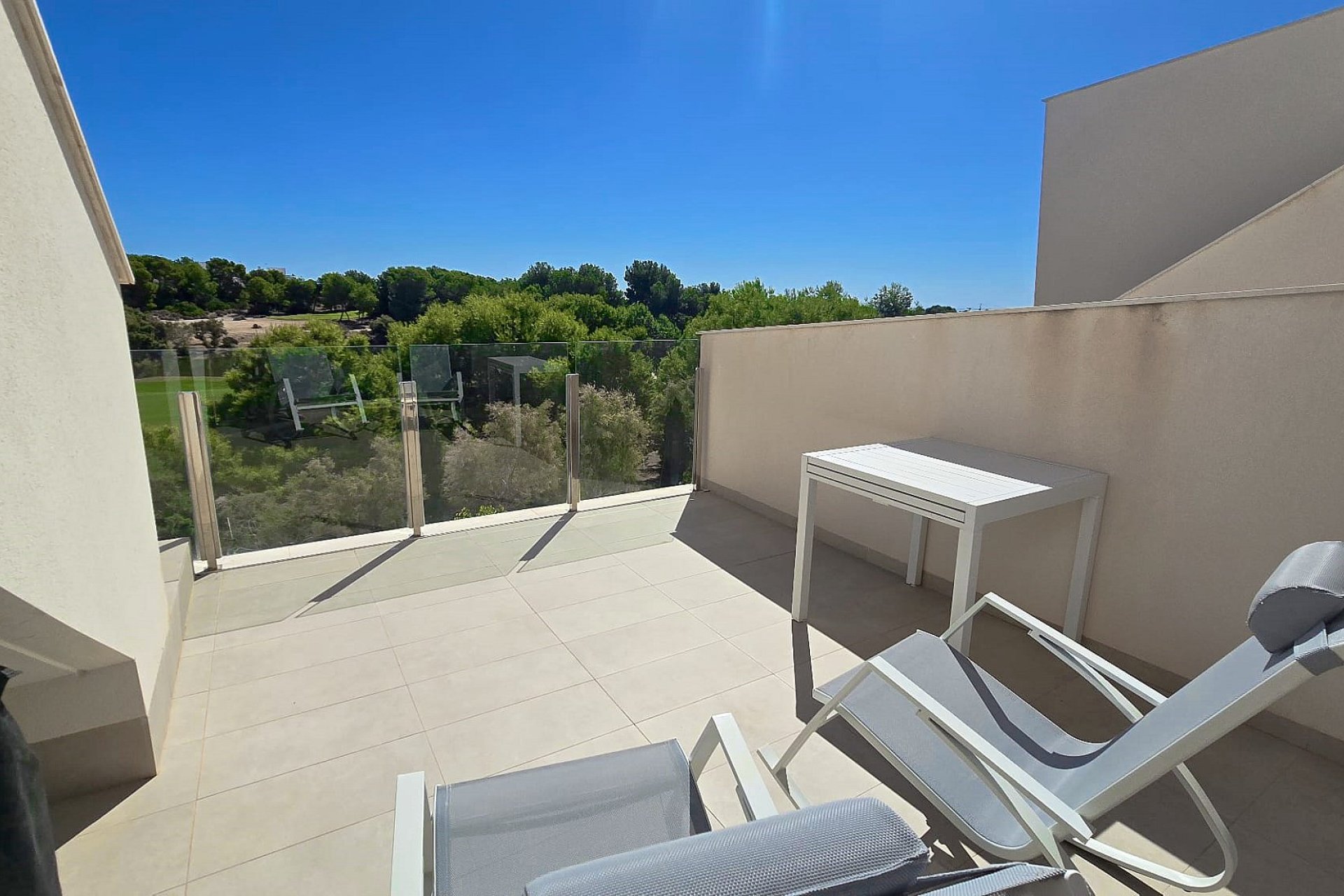 Revente - Penthouse -
Lo Romero Golf - Inland