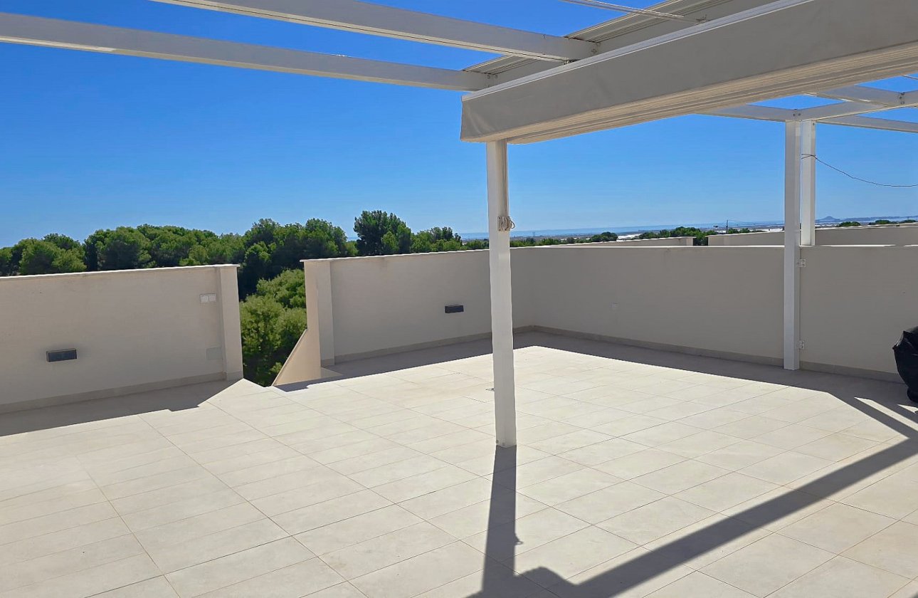 Revente - Penthouse -
Lo Romero Golf - Inland