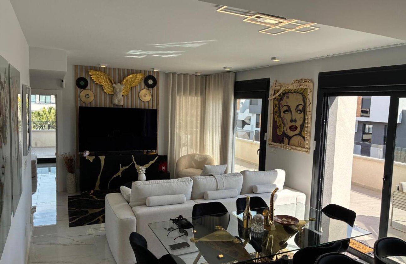 Revente - Penthouse -
Los Almendros (Orihuela-Costa) - Costa Blanca
