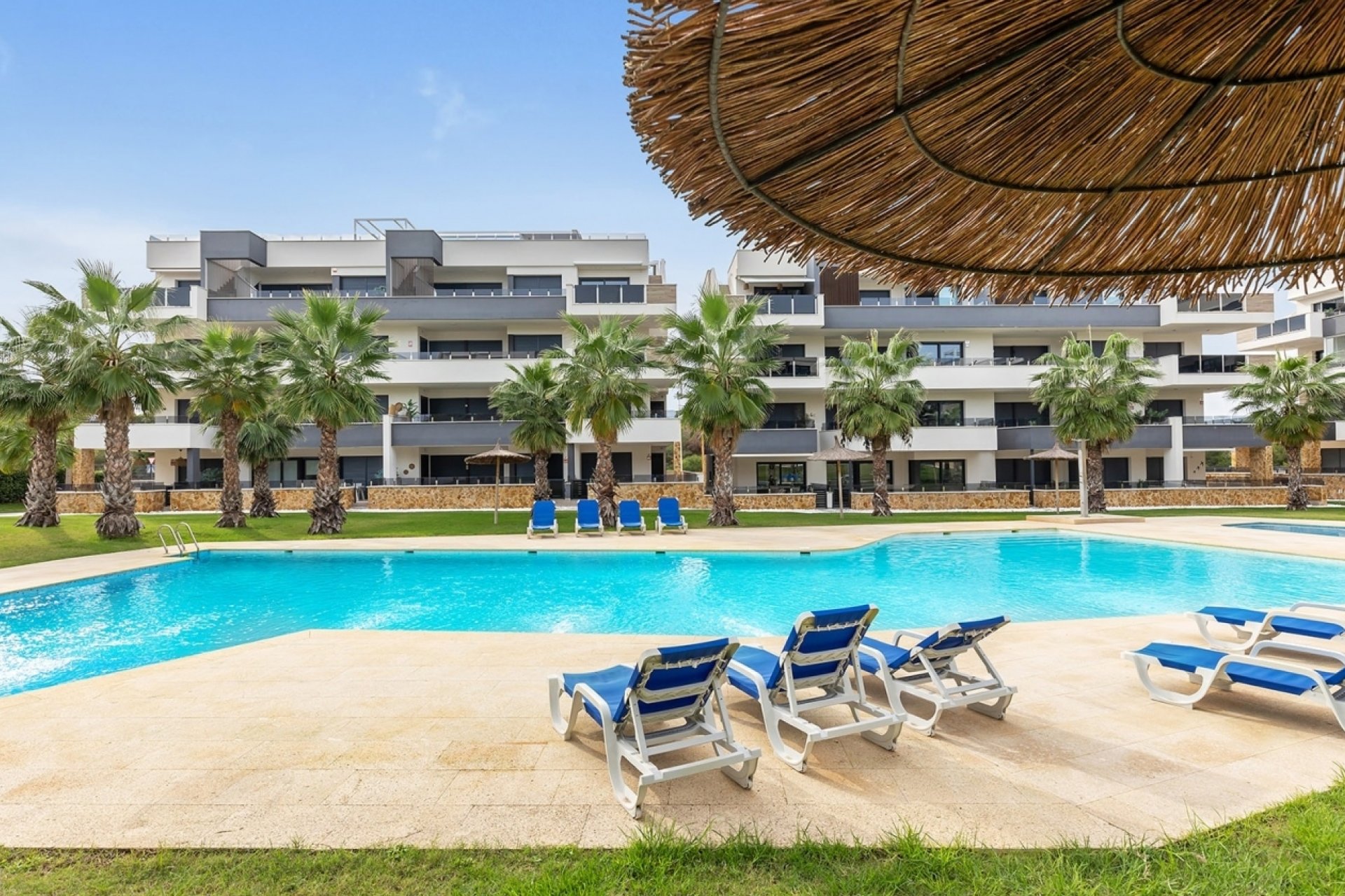 Revente - Penthouse -
Los Altos - AMANECER