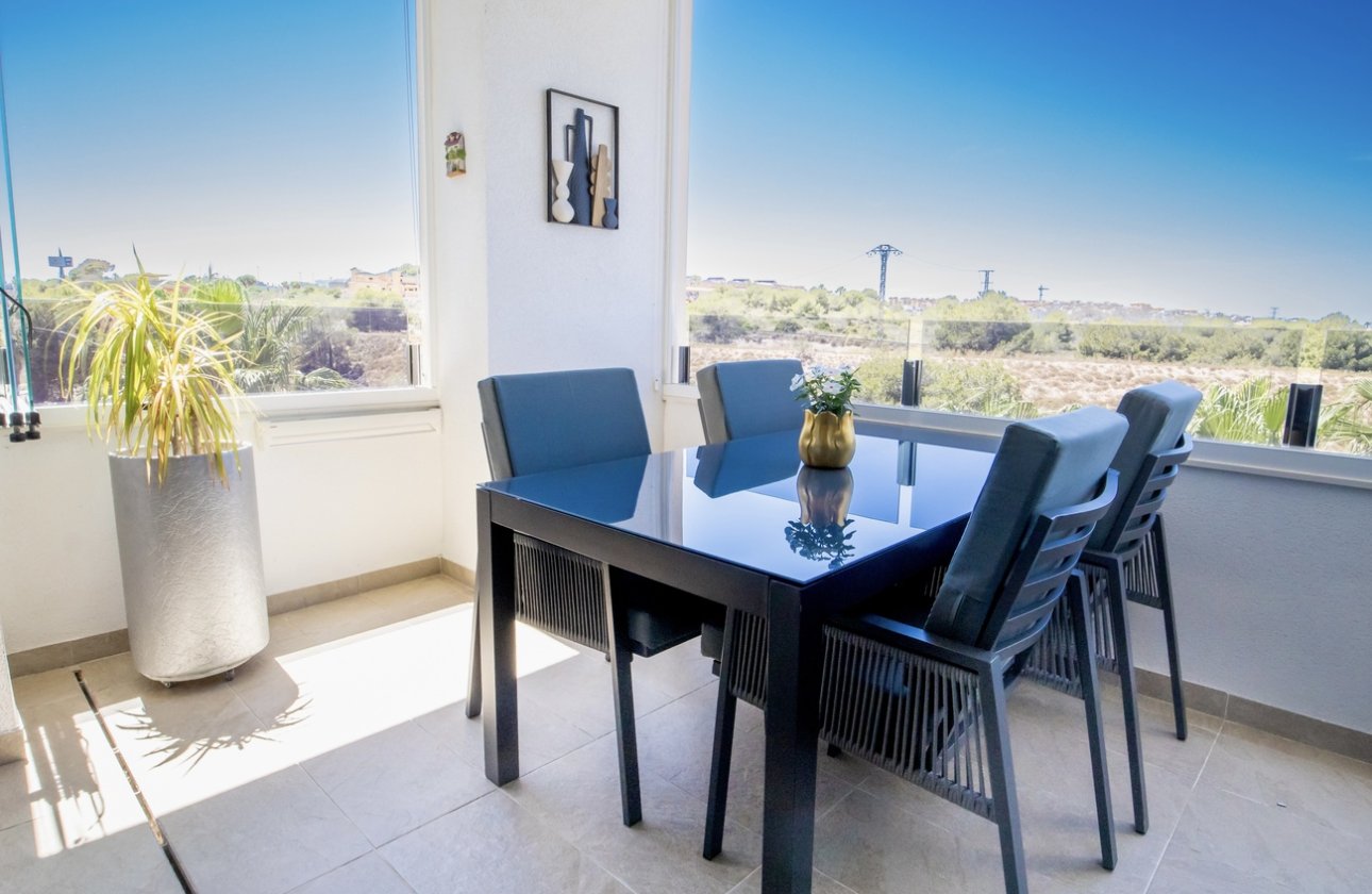 Revente - Penthouse -
Los Altos - AMANECER