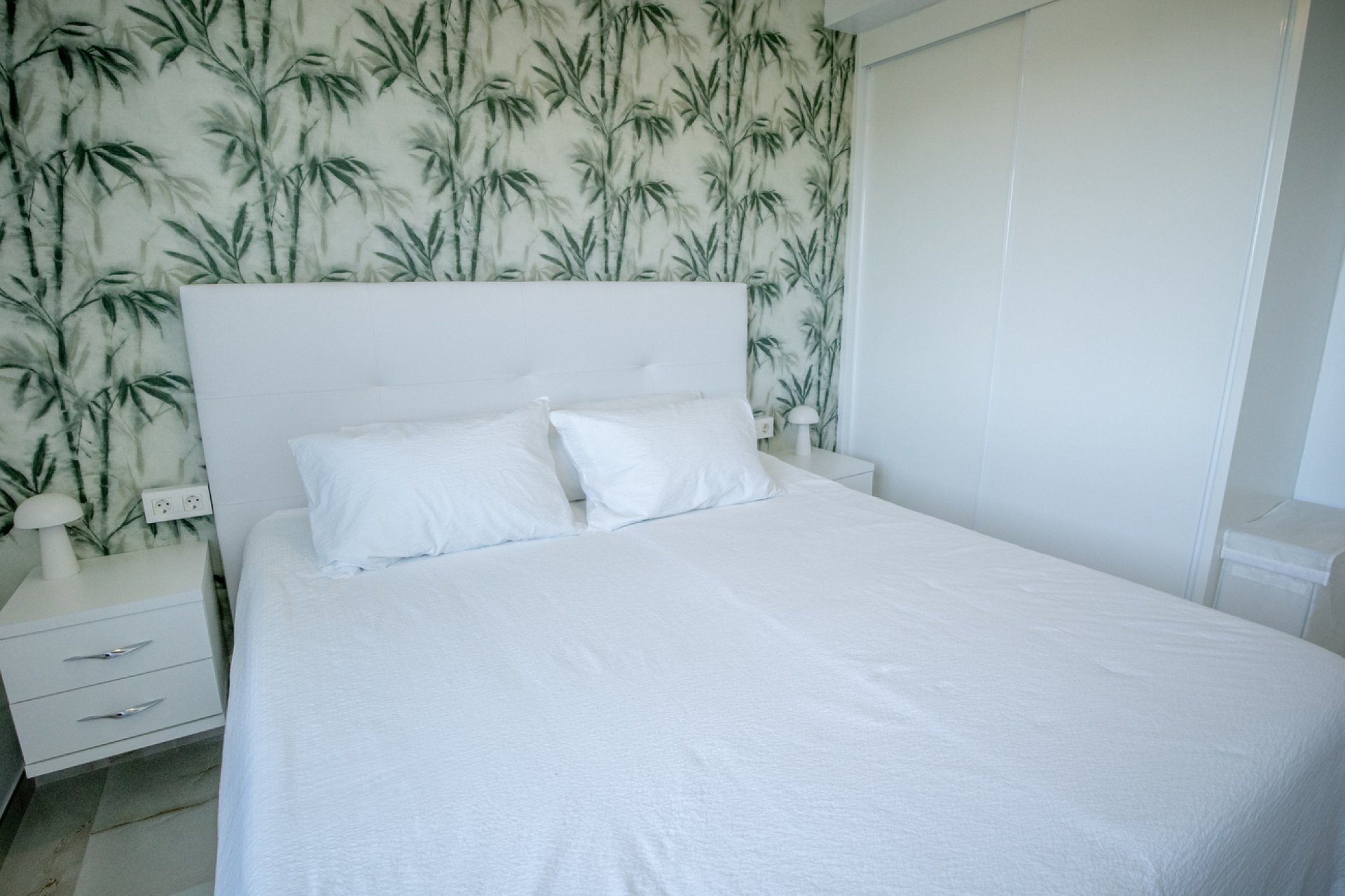 Revente - Penthouse -
Los Altos - AMANECER