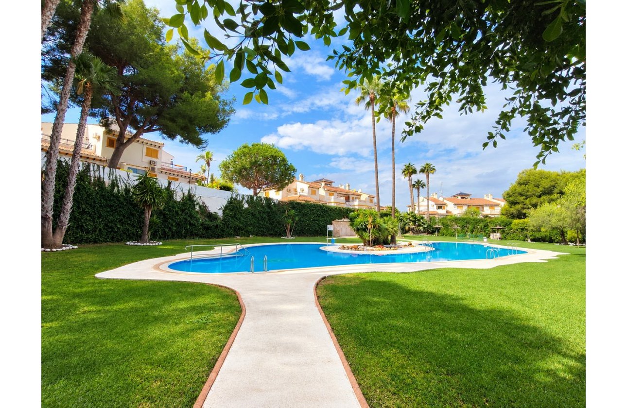 Revente - Penthouse -
Mil Palmeras - Costa Blanca