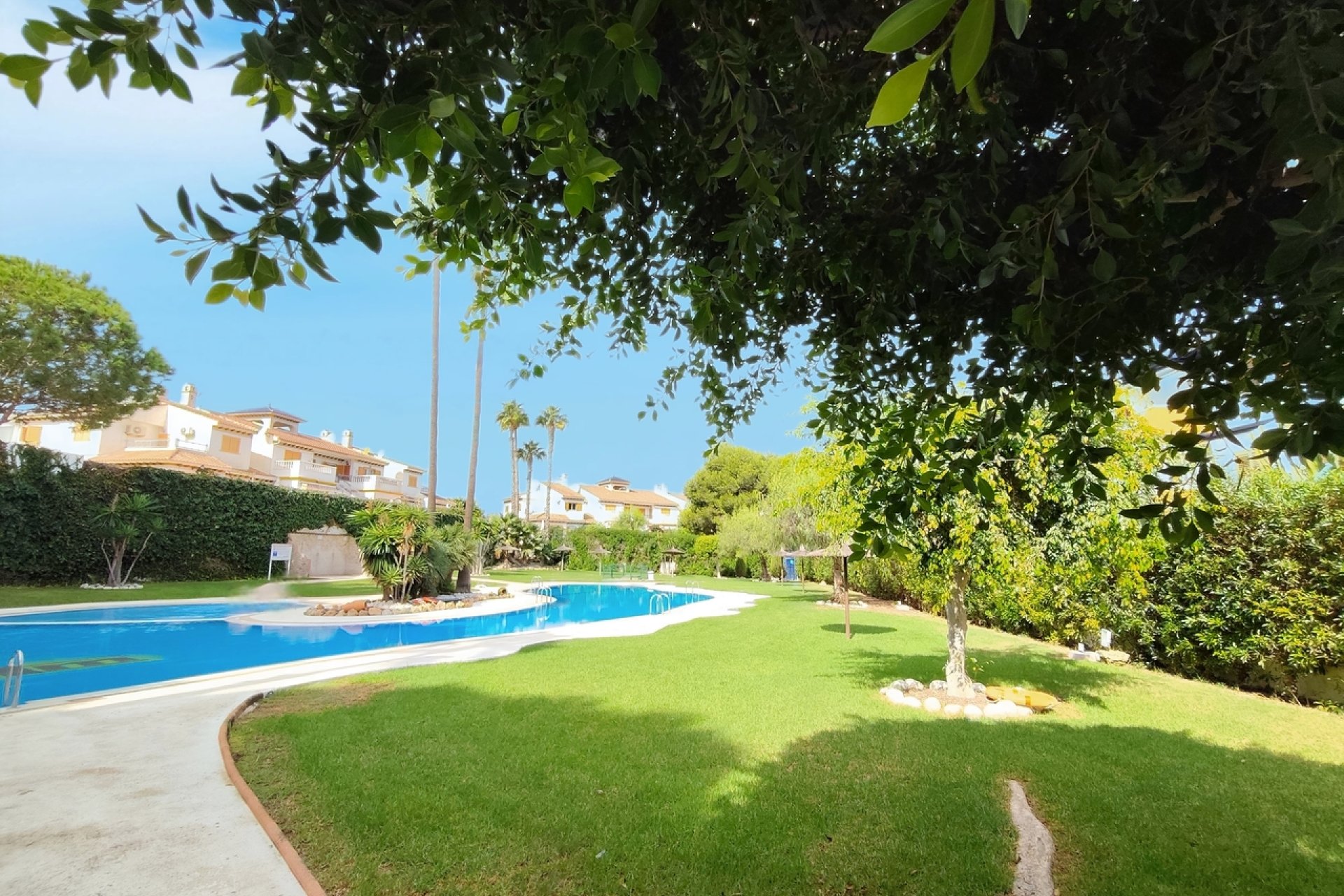Revente - Penthouse -
Mil Palmeras - Costa Blanca