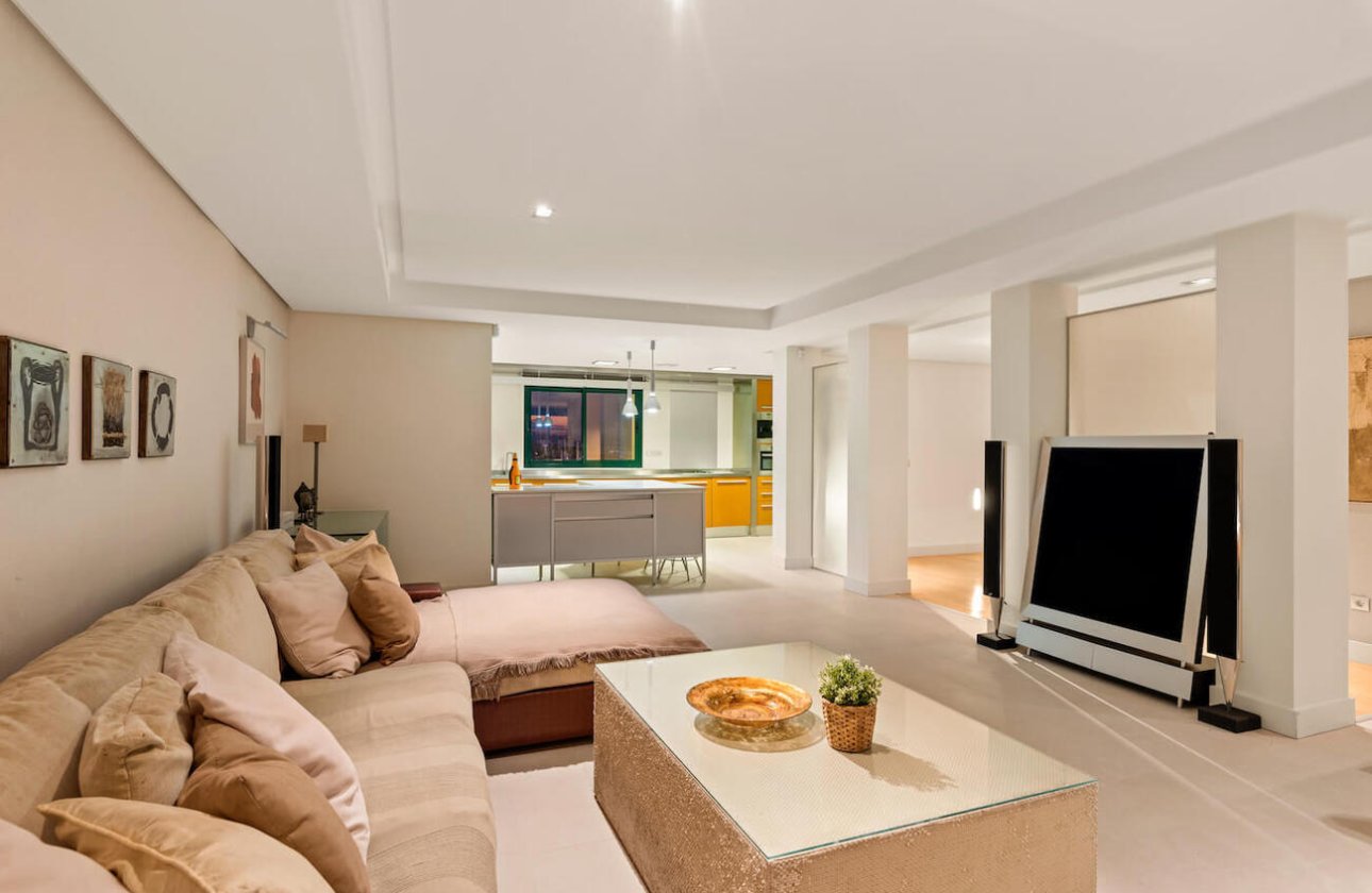 Revente - Penthouse -
Orihuela Costa - Campoamor