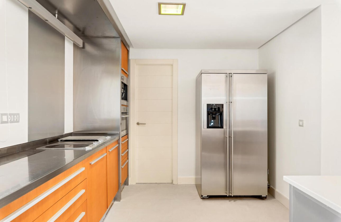 Revente - Penthouse -
Orihuela Costa - Campoamor