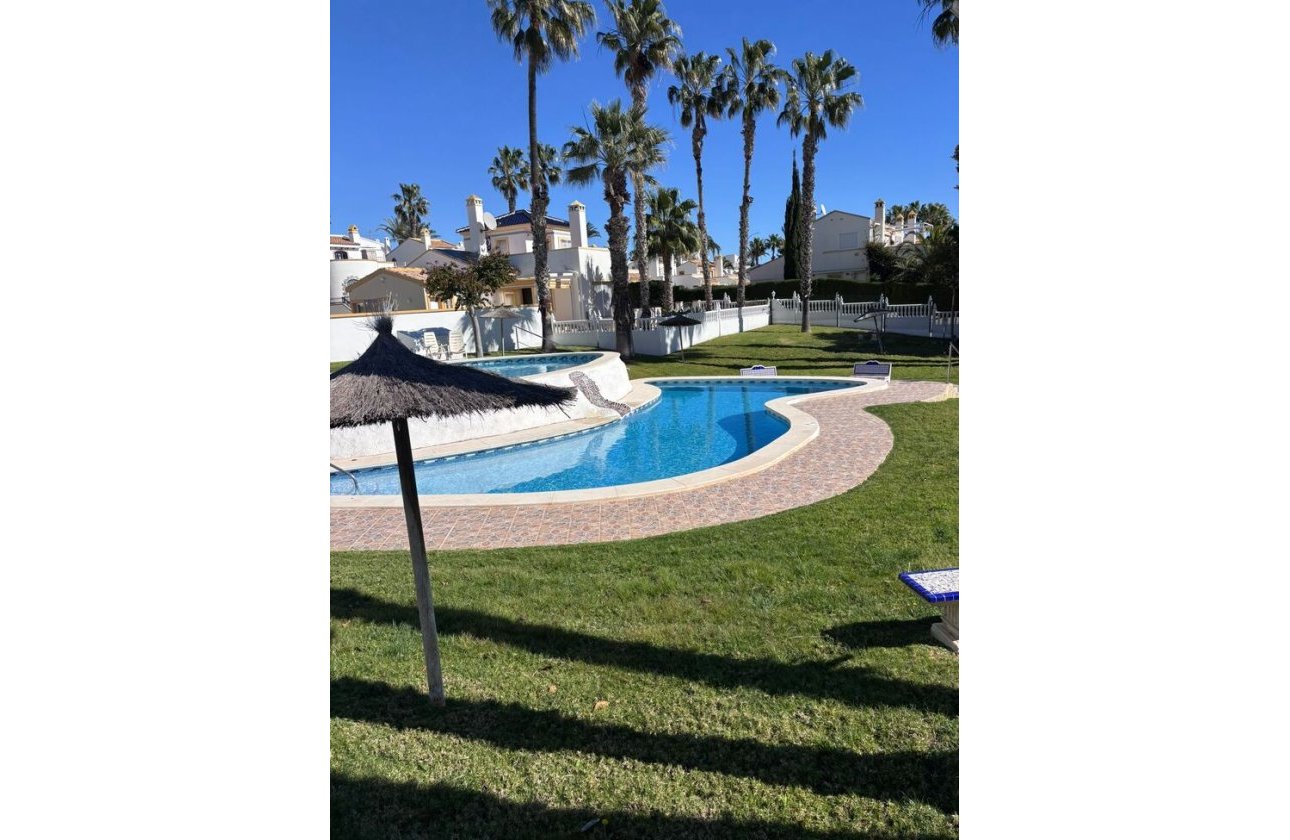Revente - Penthouse -
Orihuela Costa - Costa Blanca