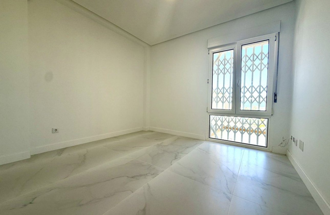 Revente - Penthouse -
Orihuela Costa - Costa Blanca