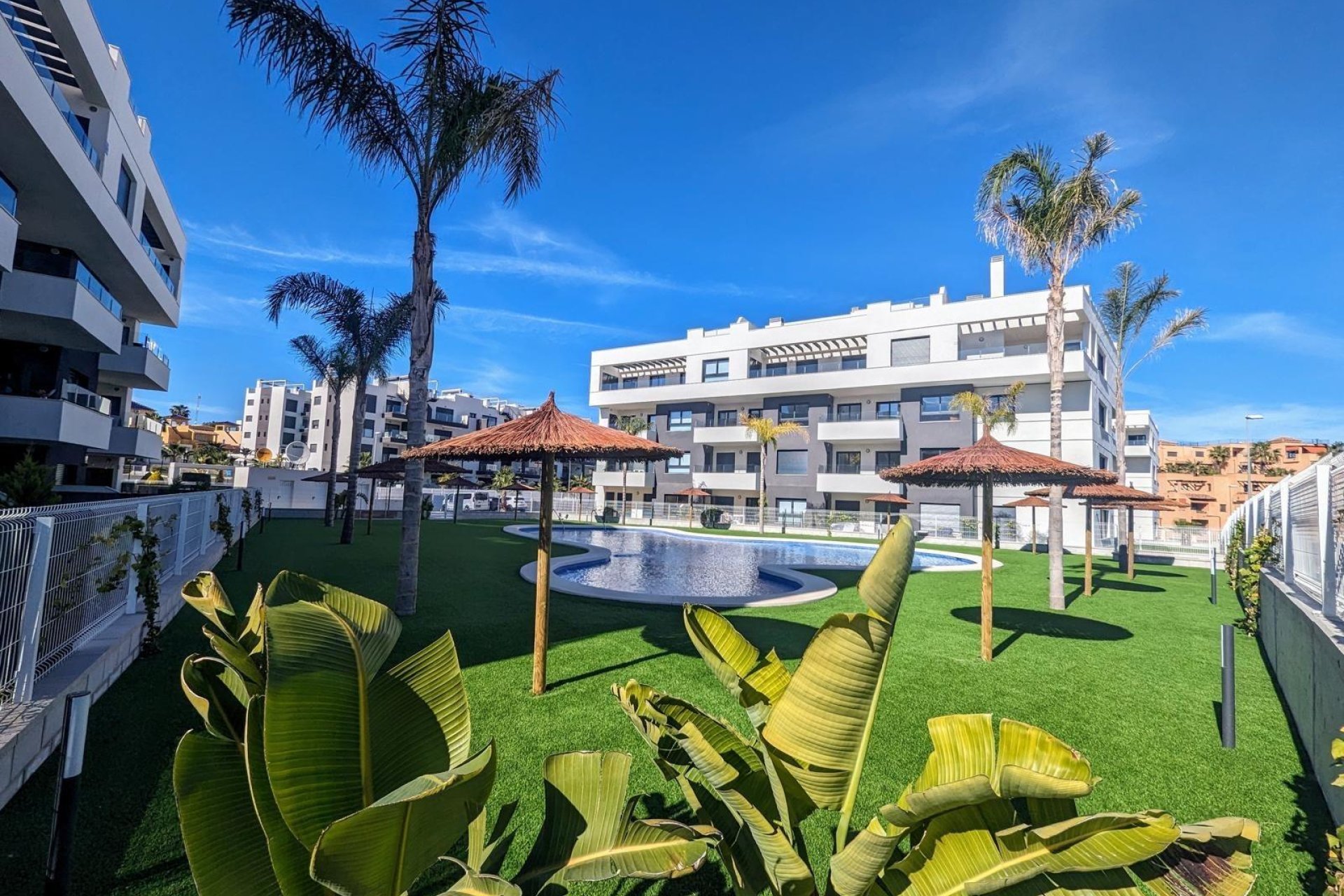 Revente - Penthouse -
Orihuela Costa - Las Filipinas