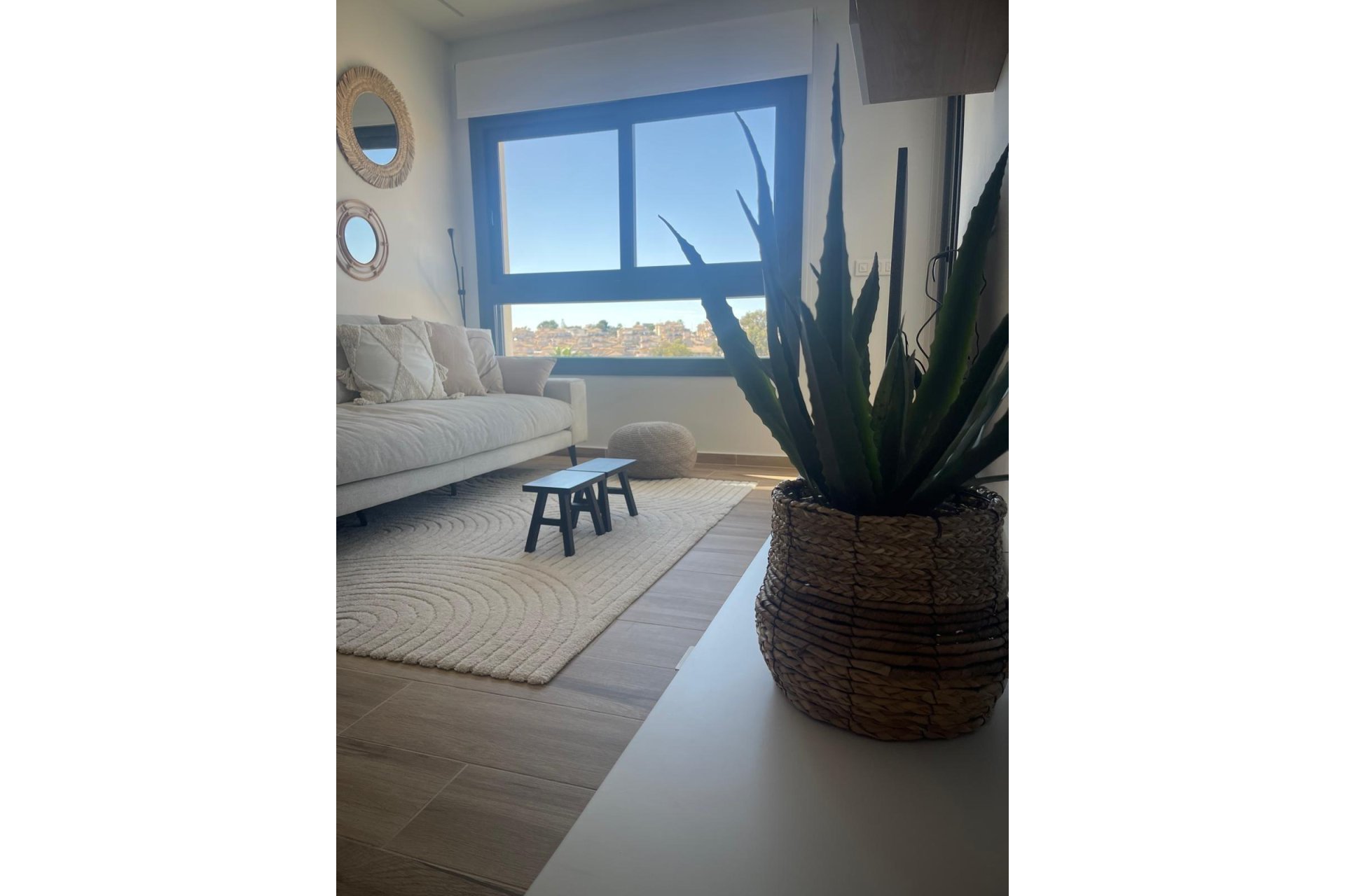 Revente - Penthouse -
Orihuela Costa - Las Filipinas