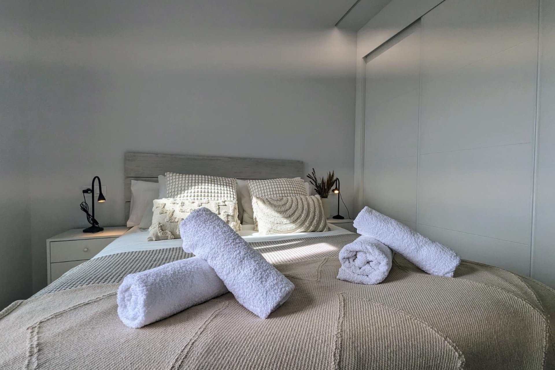 Revente - Penthouse -
Orihuela Costa - Las Filipinas