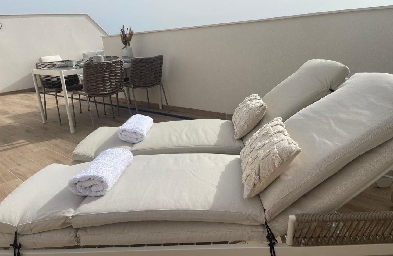Revente - Penthouse -
Orihuela Costa - Las Filipinas
