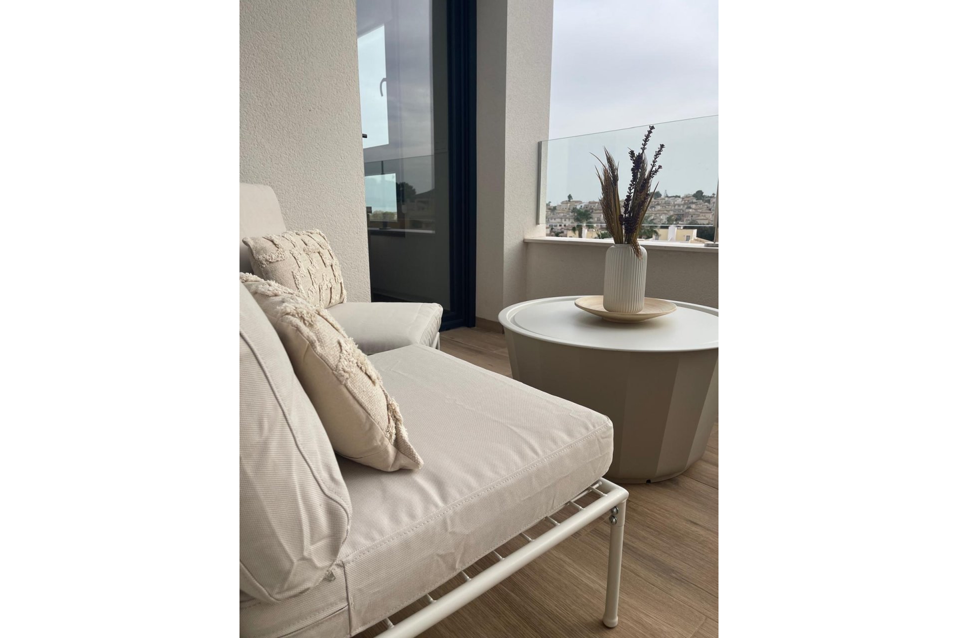 Revente - Penthouse -
Orihuela Costa - Las Filipinas