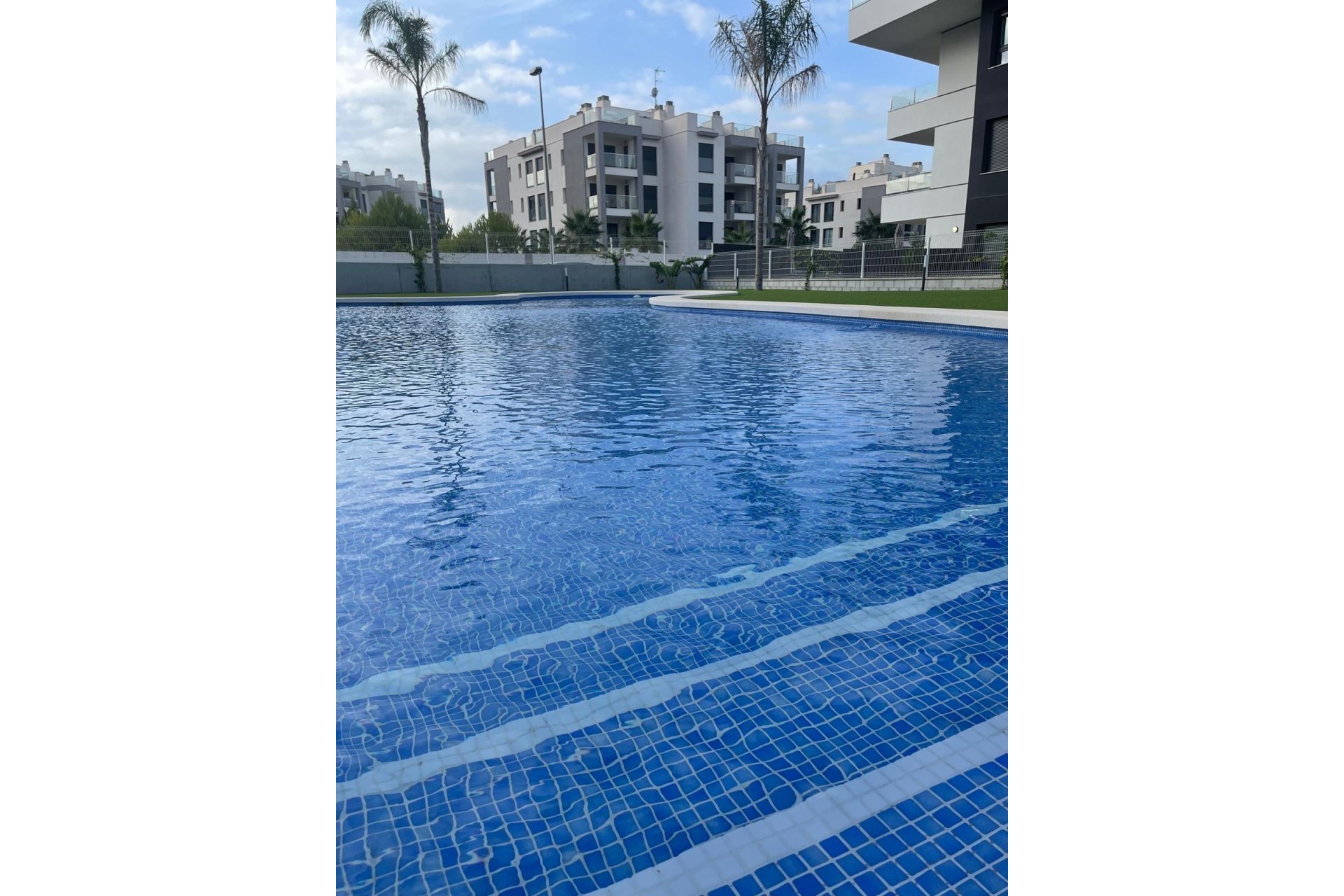 Revente - Penthouse -
Orihuela Costa - Las Filipinas