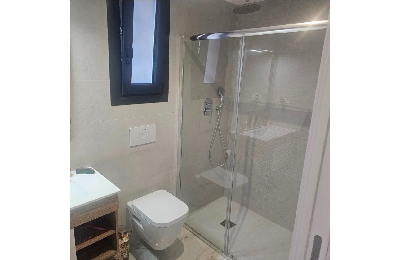 Revente - Penthouse -
Orihuela Costa - Los Almendros-la Florida