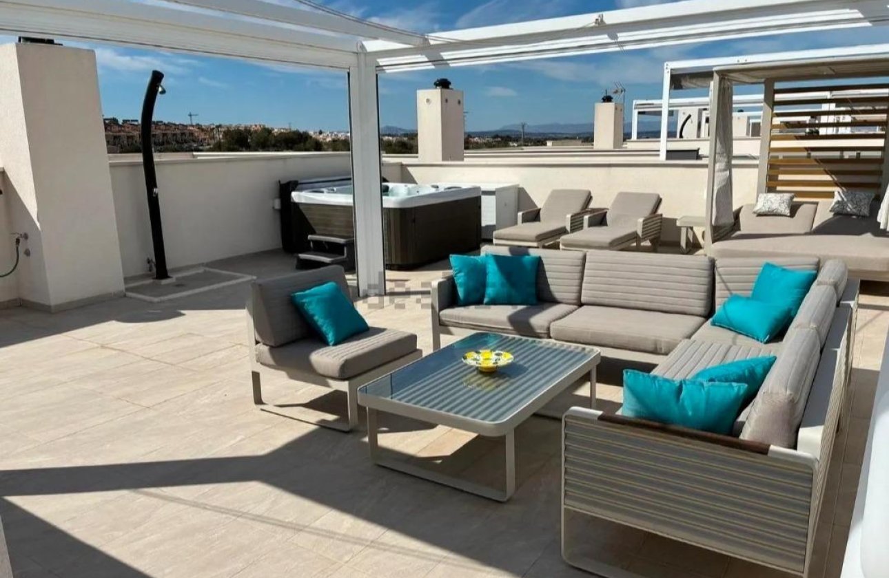 Revente - Penthouse -
Orihuela Costa - Los Almendros-la Florida