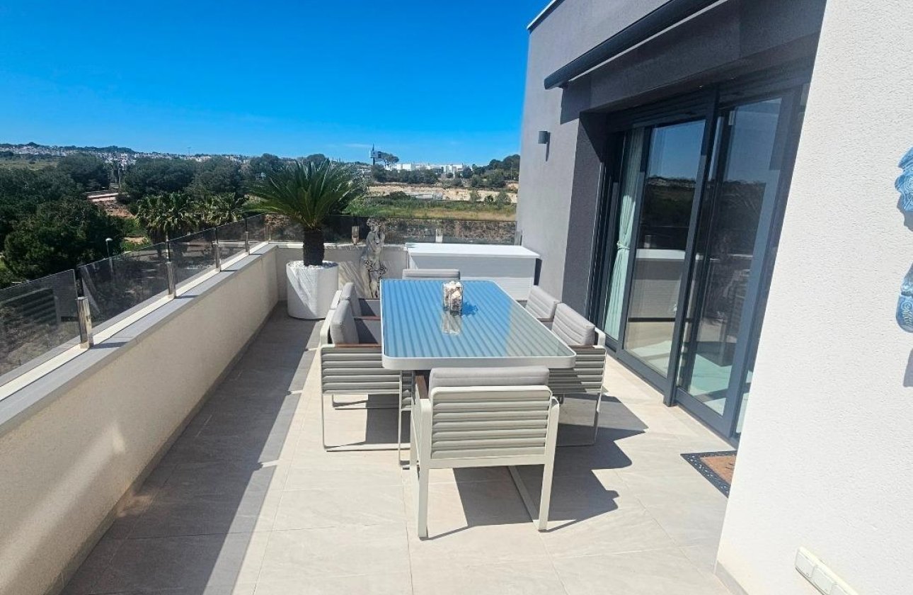 Revente - Penthouse -
Orihuela Costa - Los Almendros-la Florida