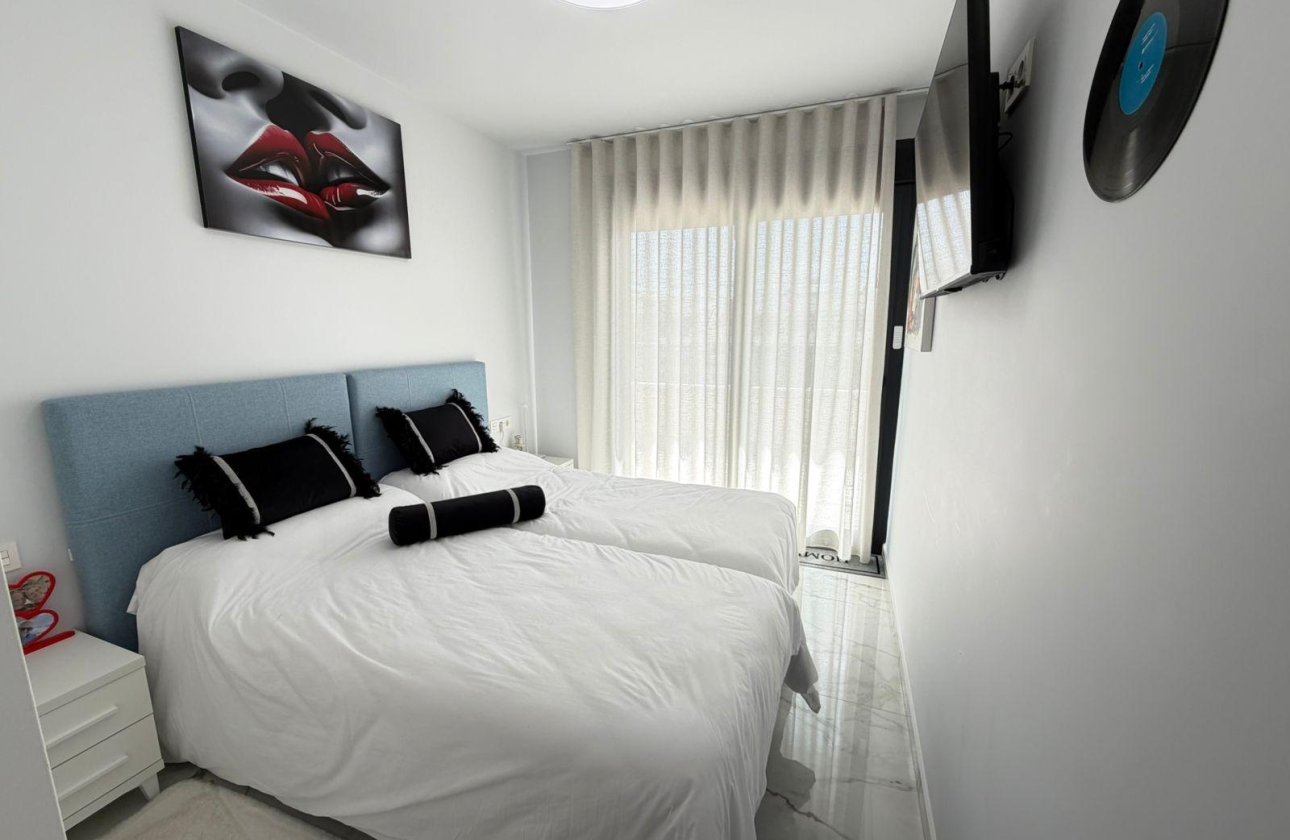 Revente - Penthouse -
Orihuela Costa - Los Almendros-la Florida