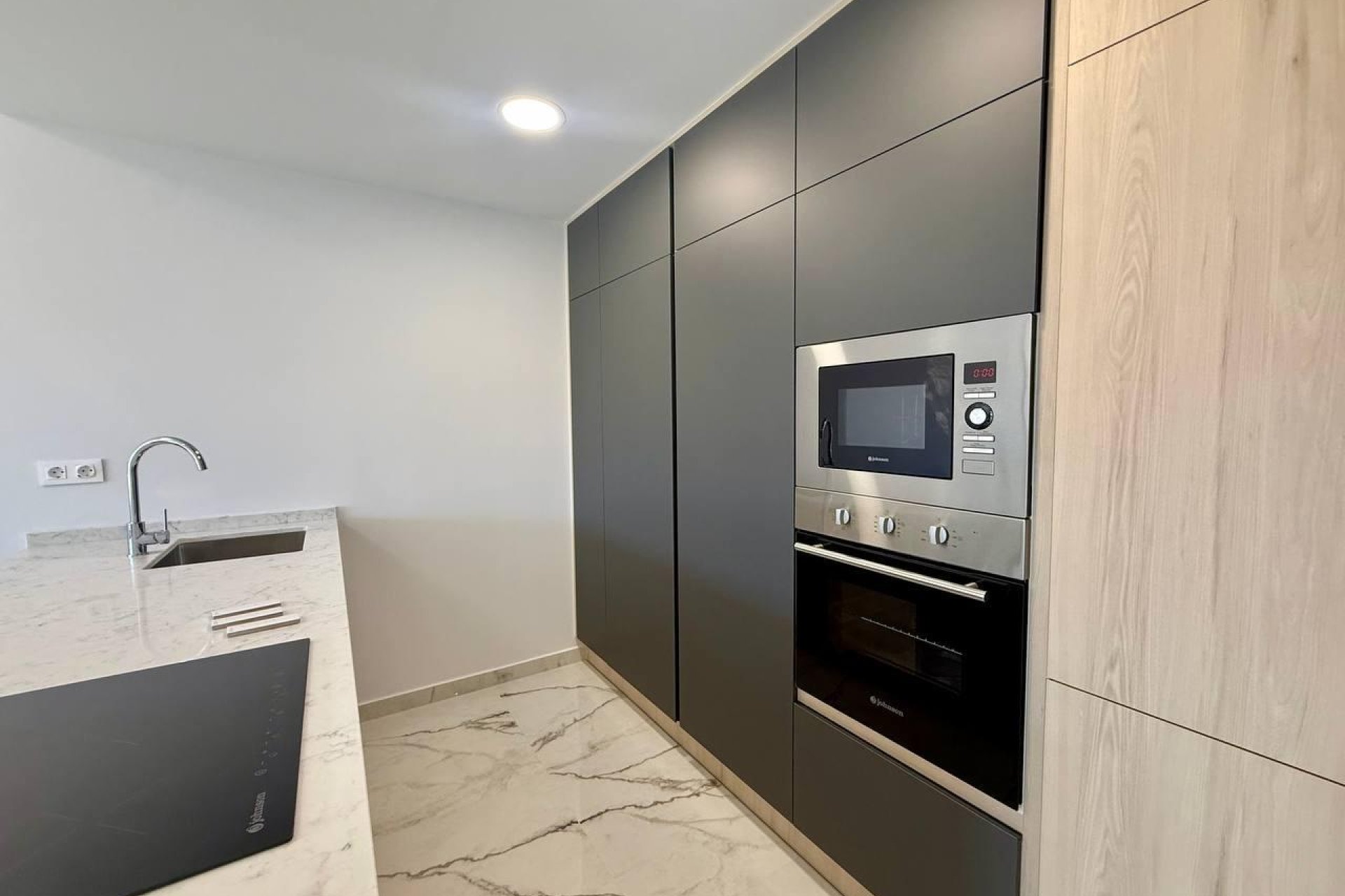 Revente - Penthouse -
Orihuela Costa - PAU 8