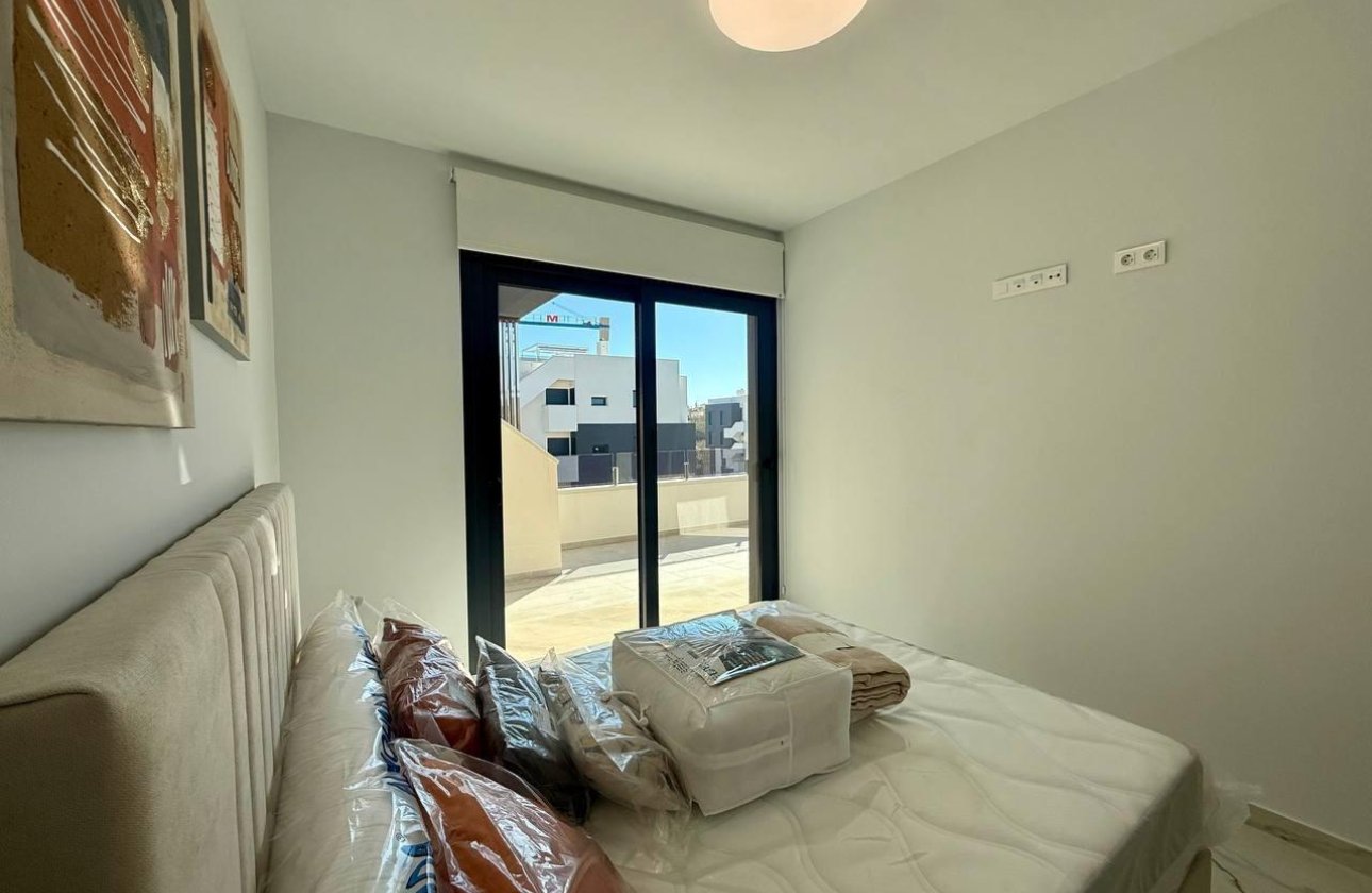 Revente - Penthouse -
Orihuela Costa - PAU 8