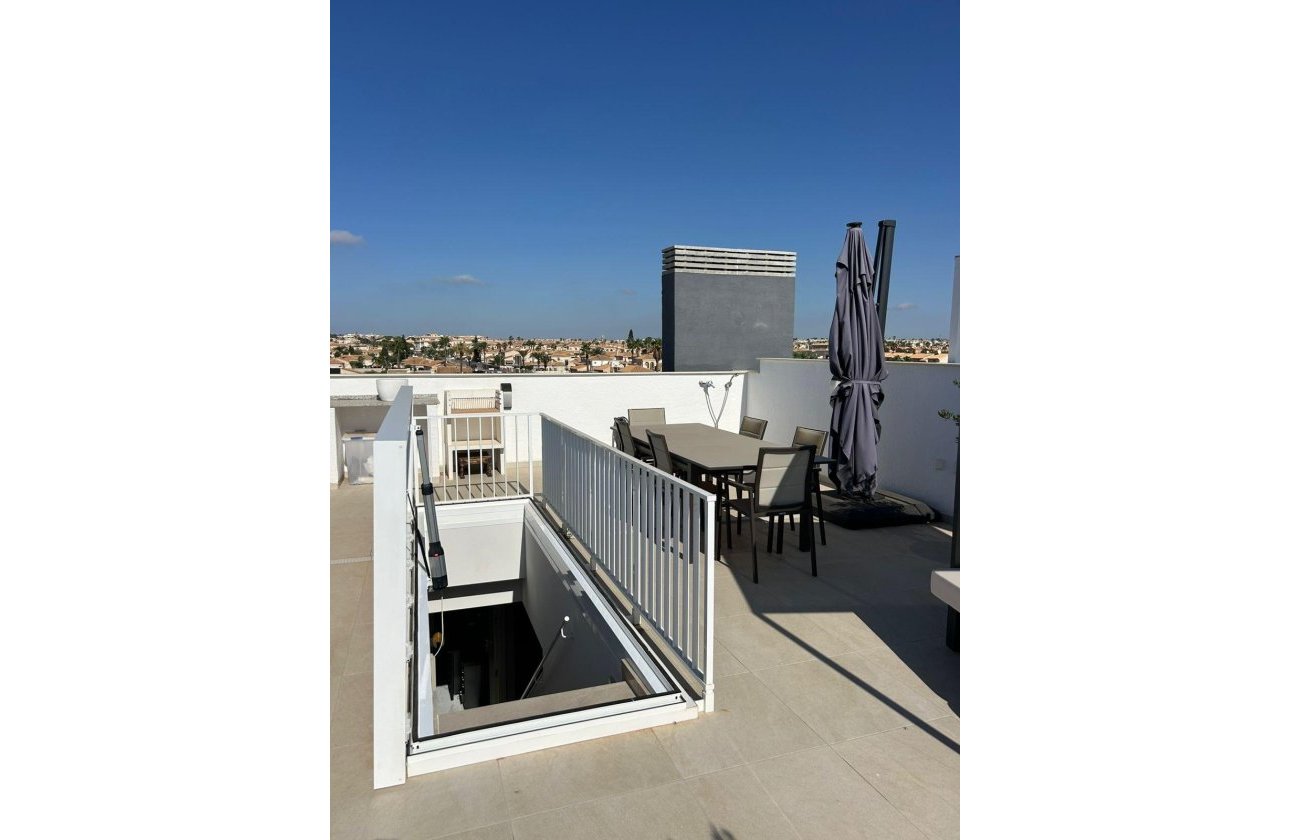 Revente - Penthouse -
Orihuela Costa - Playa Flamenca