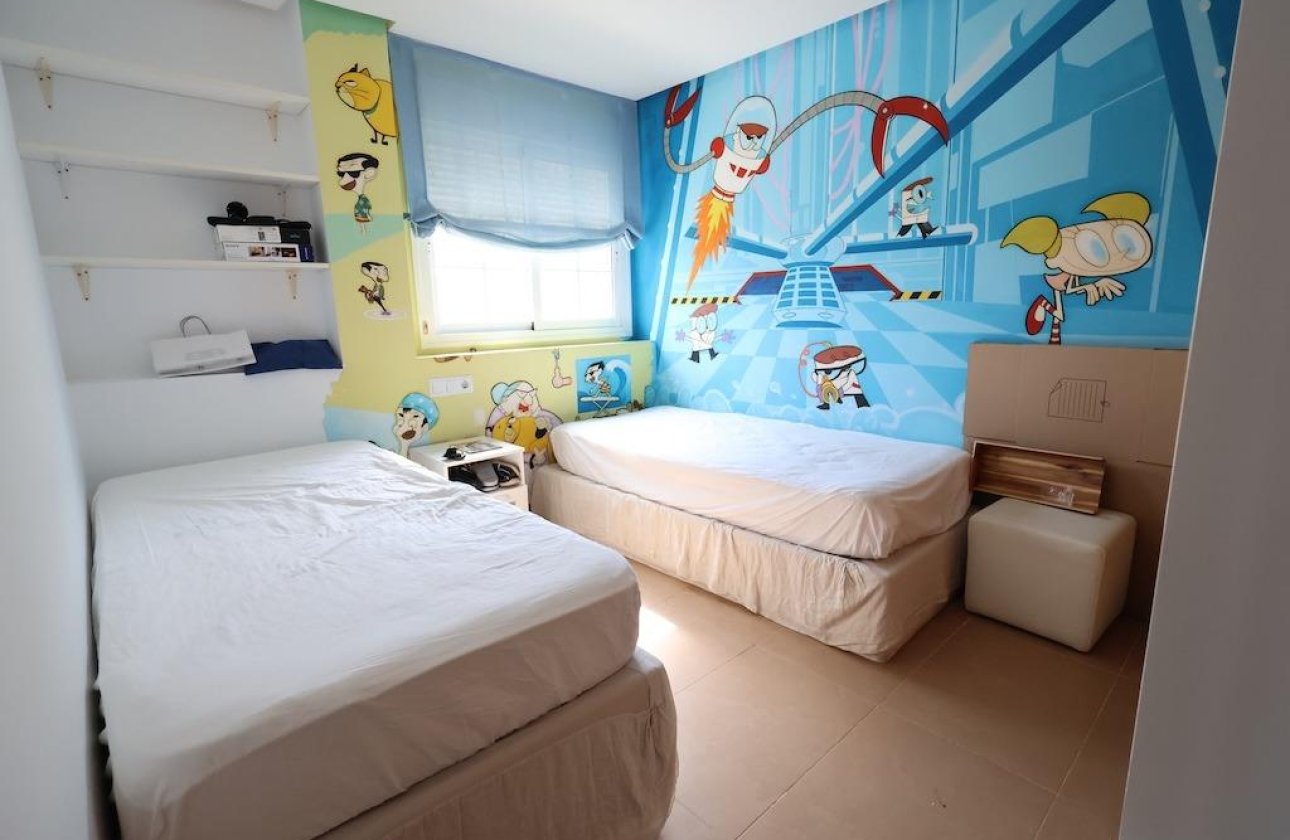 Revente - Penthouse -
Pilar de la Horadada - Costa Blanca