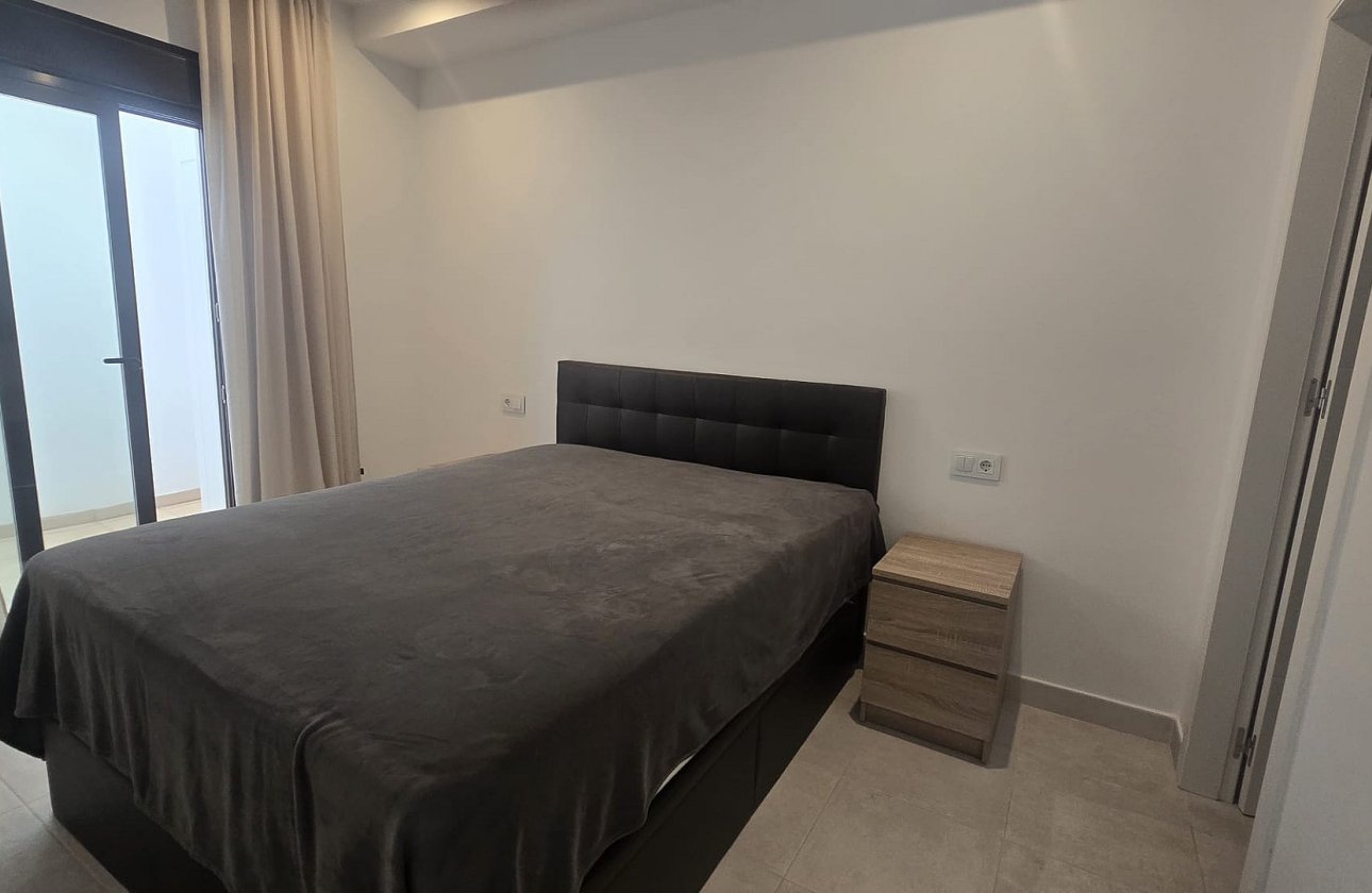 Revente - Penthouse -
Pilar de la Horadada - Costa Blanca