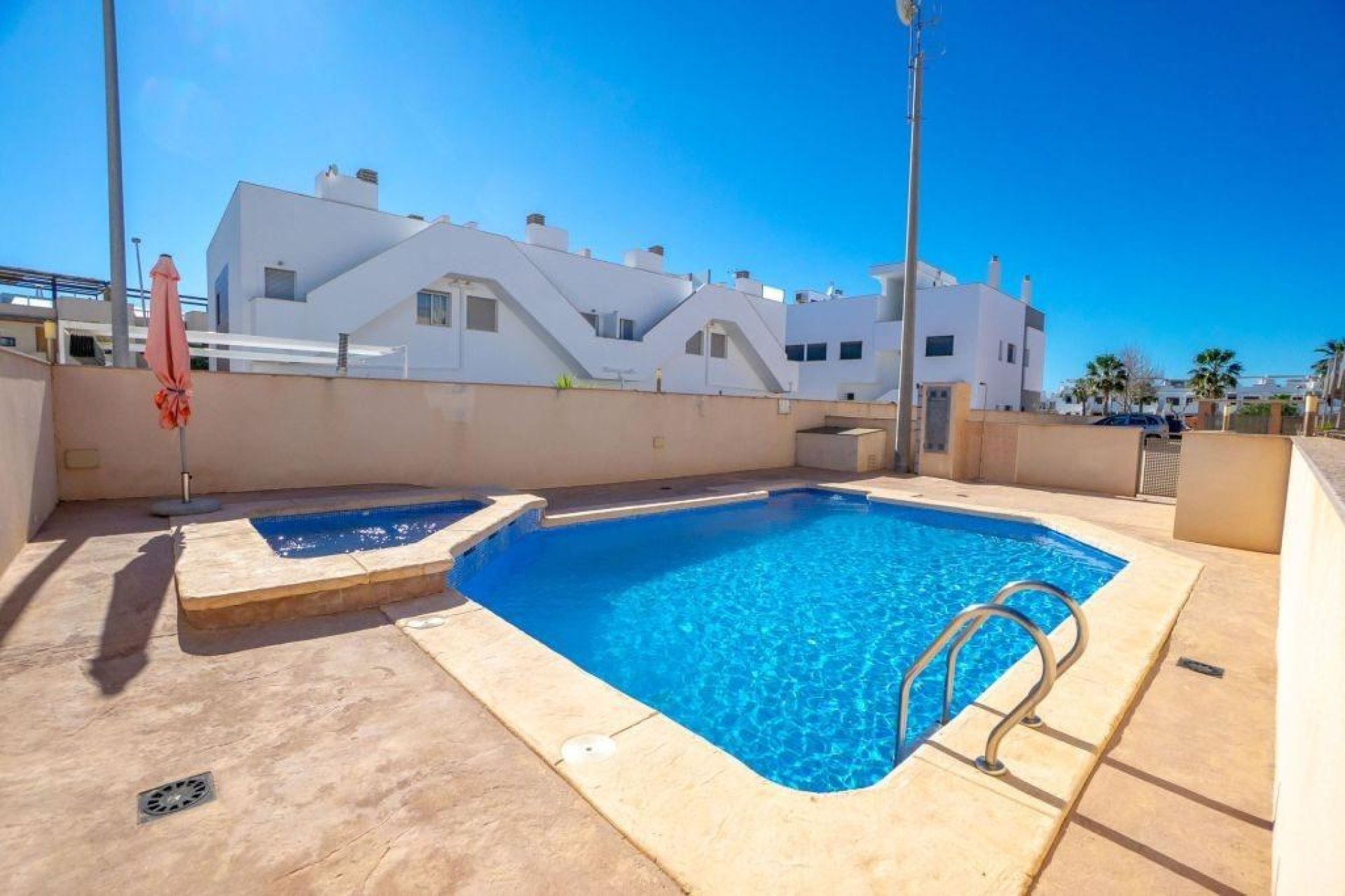 Revente - Penthouse -
Pilar de la Horadada - Costa Blanca