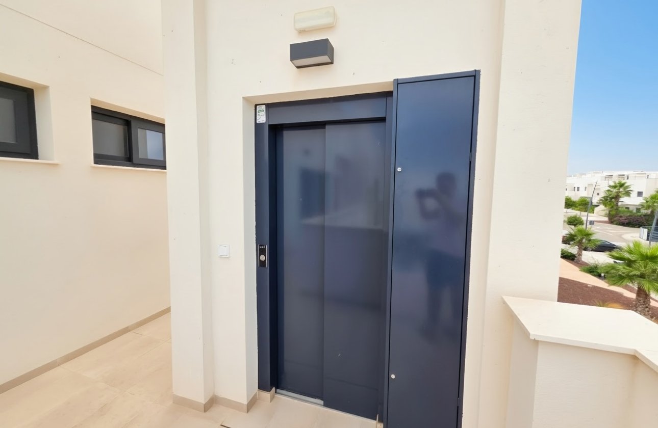 Revente - Penthouse -
Pilar de la Horadada - Costa Blanca