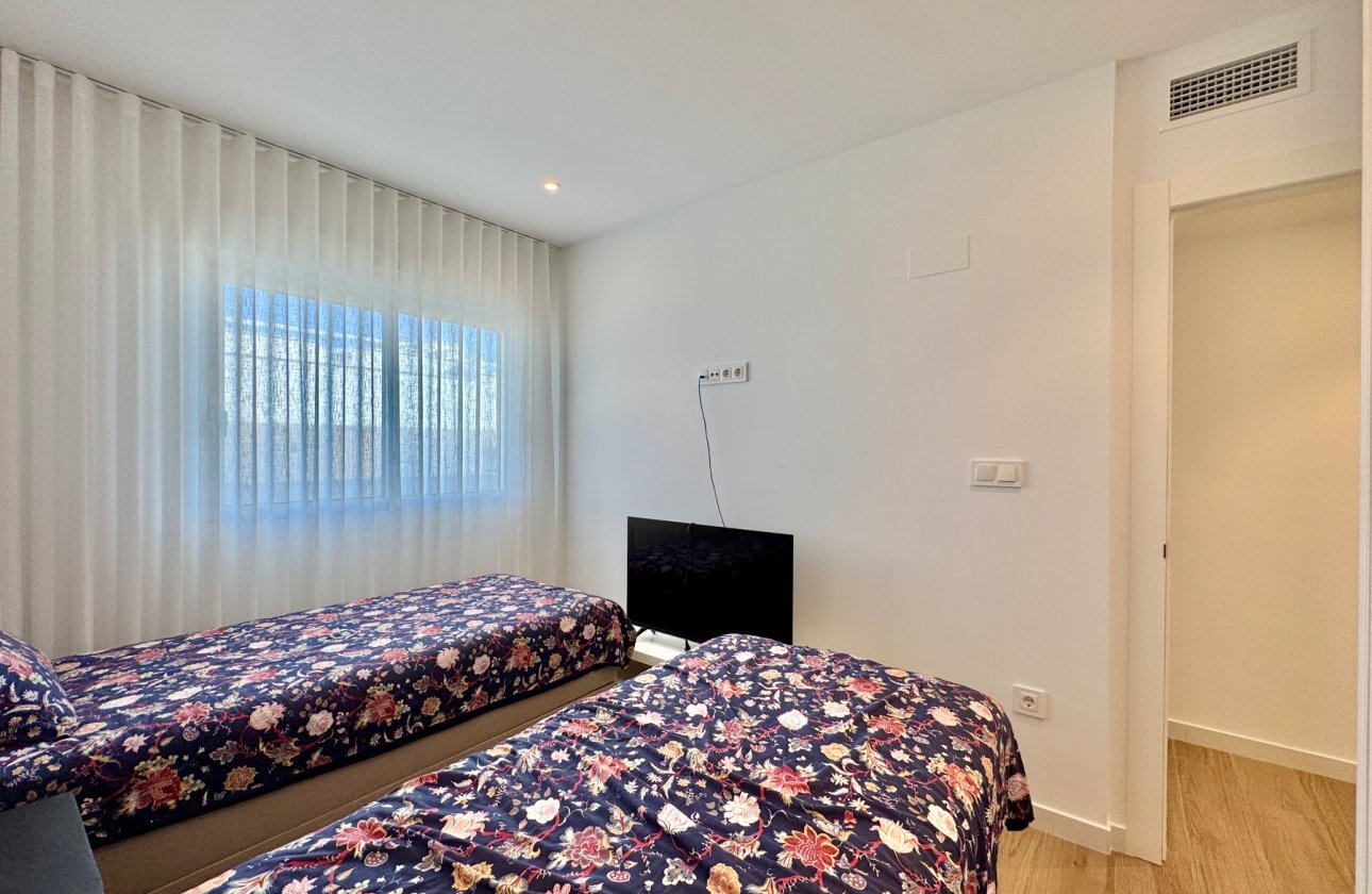 Revente - Penthouse -
Pilar de la Horadada - Costa Blanca