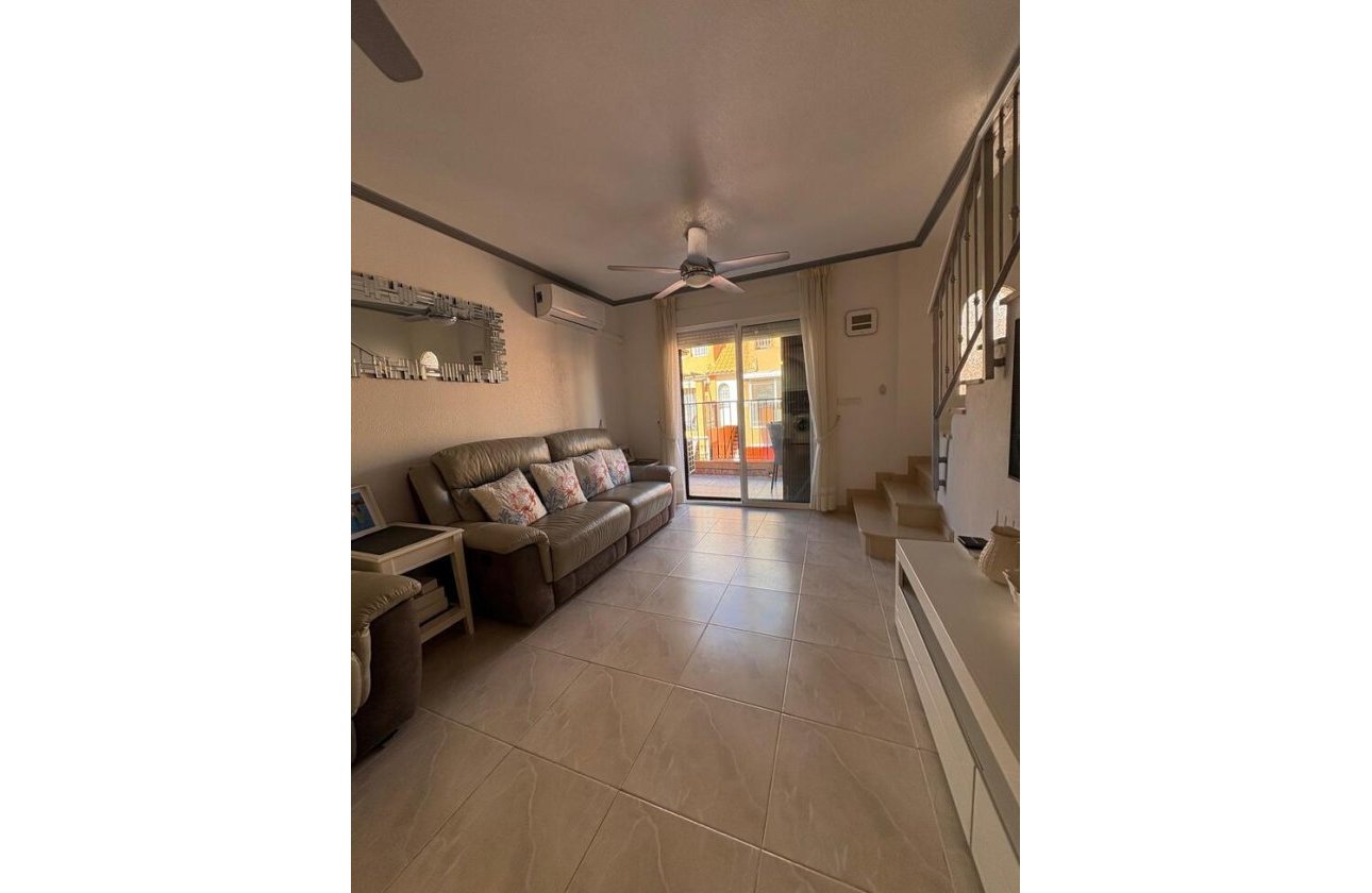 Revente - Penthouse -
Playa Flamenca - Costa Blanca