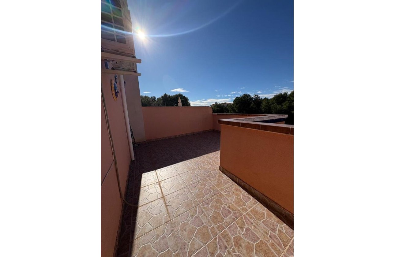 Revente - Penthouse -
Playa Flamenca - Costa Blanca