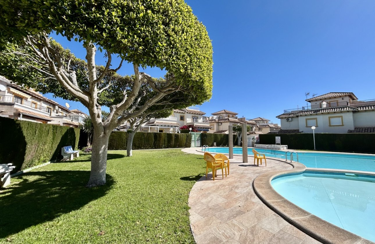 Revente - Penthouse -
Playa Flamenca - Costa Blanca