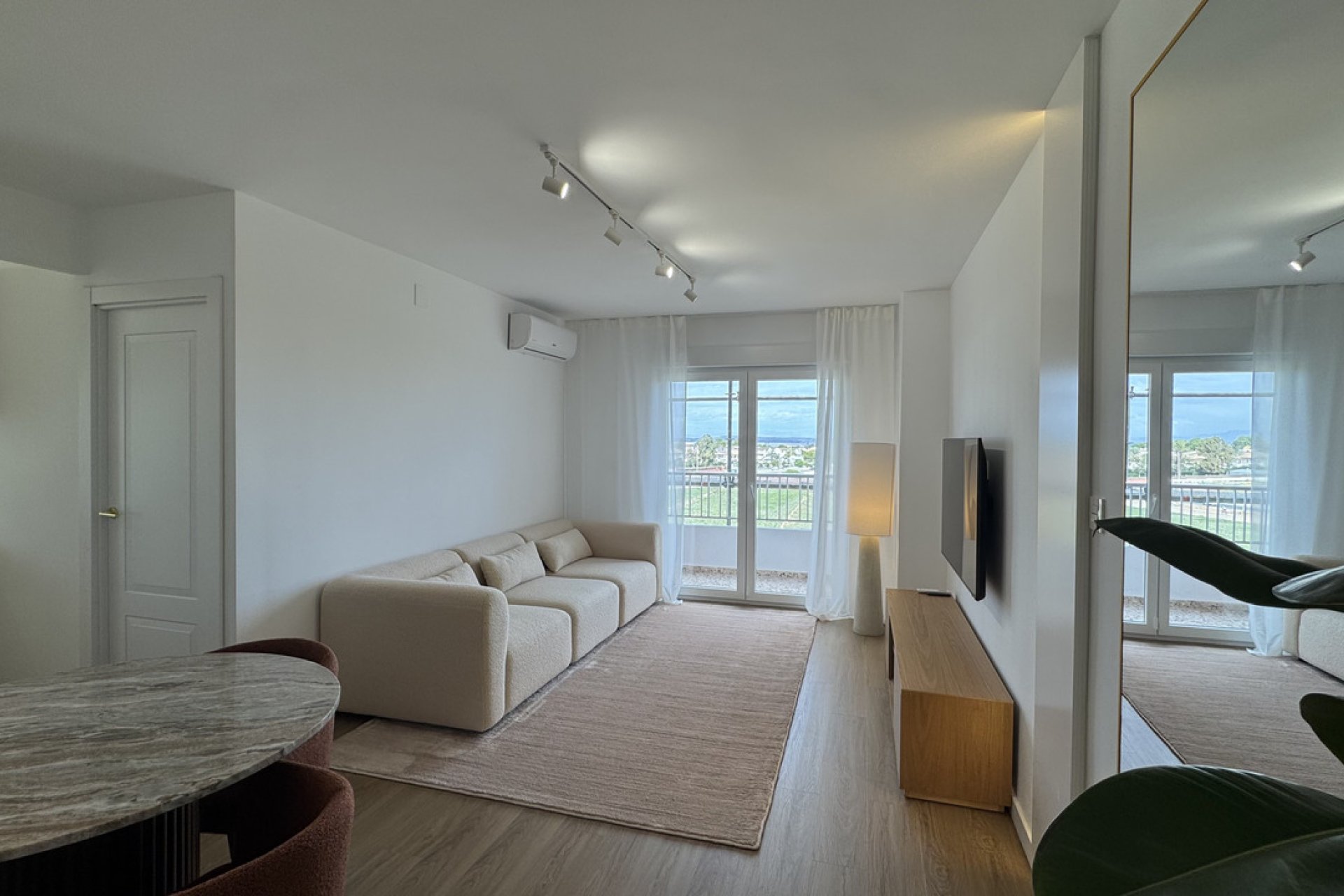 Revente - Penthouse -
Punta Prima - Costa Blanca