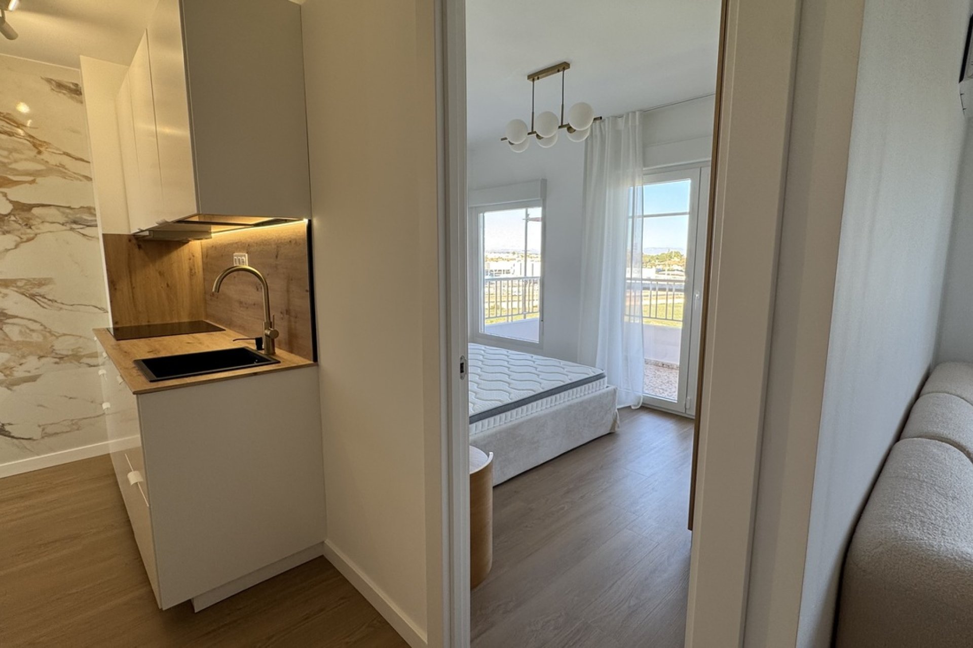 Revente - Penthouse -
Punta Prima - Costa Blanca