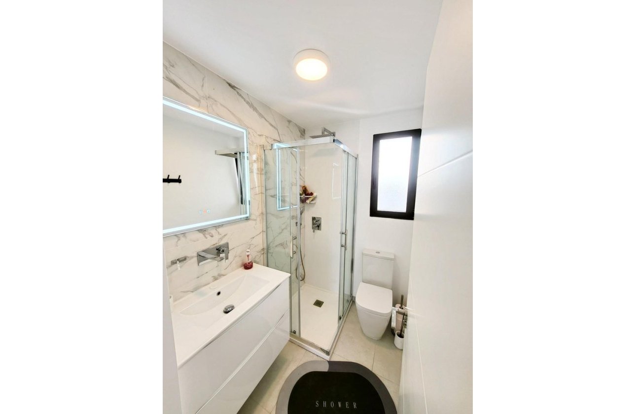 Revente - Penthouse -
San Miguel de Salinas - Costa Blanca