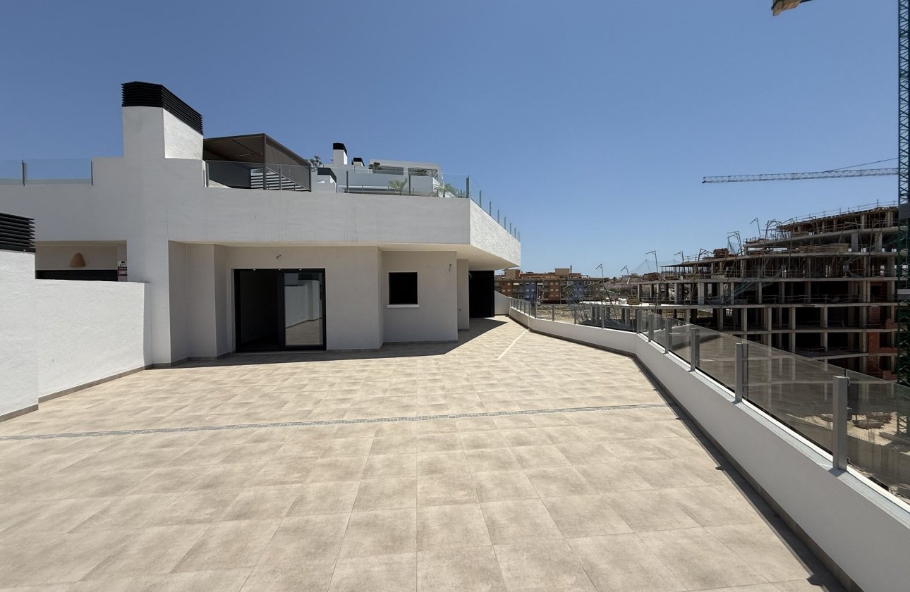 Revente - Penthouse -
San Miguel de Salinas - Inland