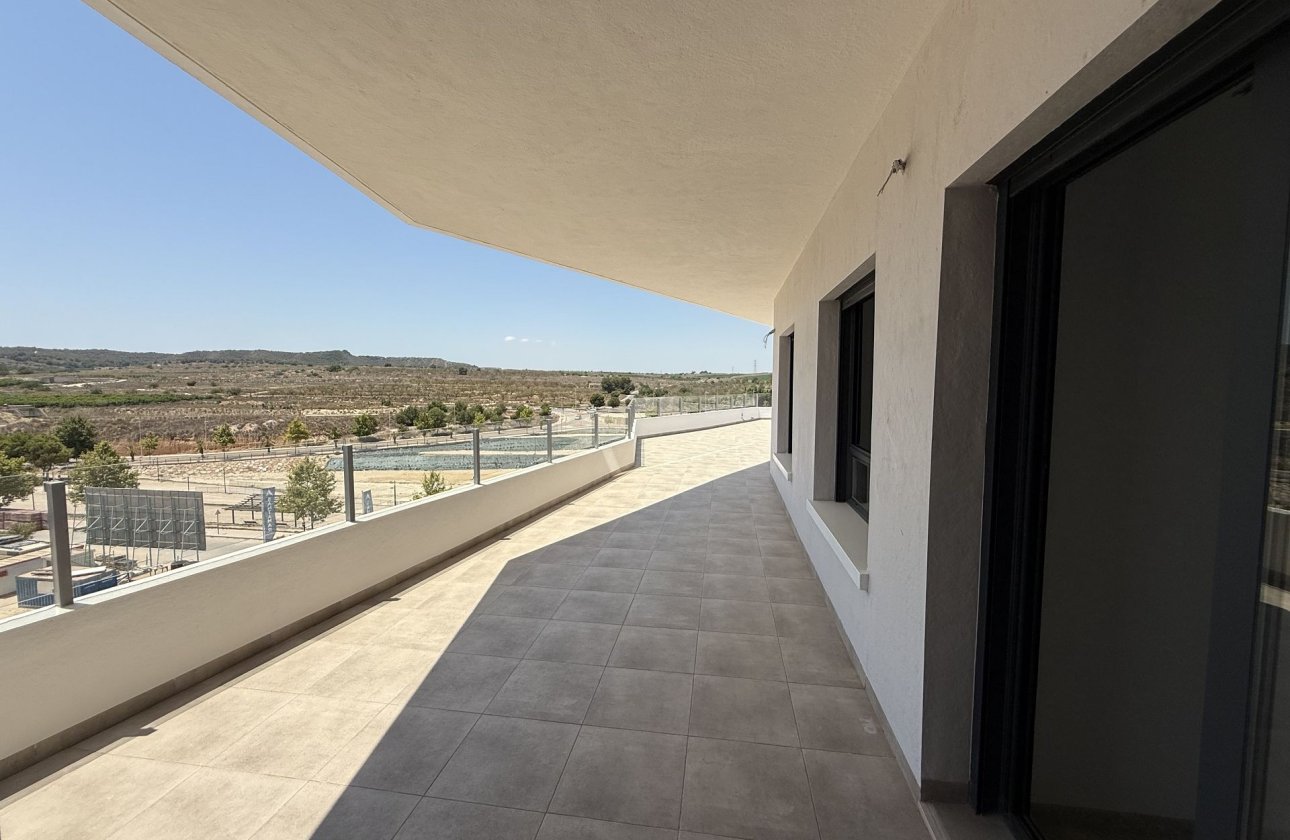 Revente - Penthouse -
San Miguel de Salinas - Inland
