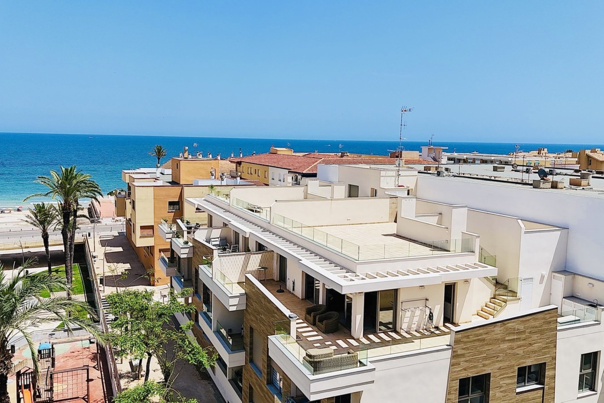 Revente - Penthouse -
Torre de la Horadada - Costa Blanca