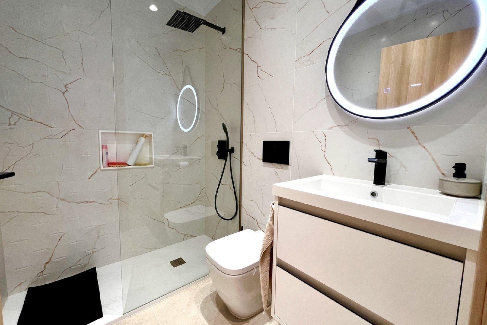 Revente - Penthouse -
Torre de la Horadada - Costa Blanca