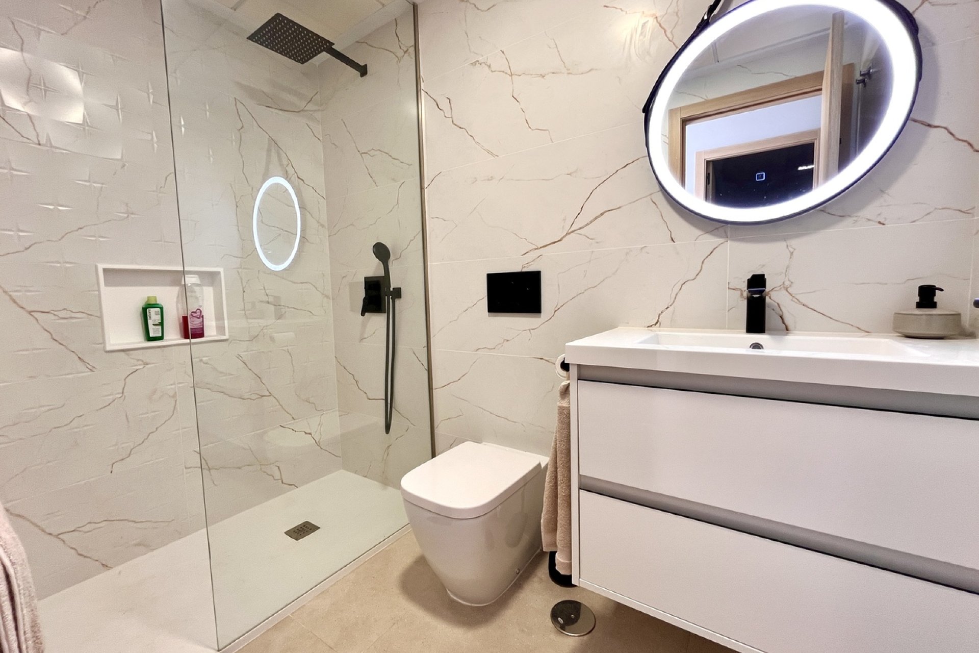 Revente - Penthouse -
Torre de la Horadada - Costa Blanca