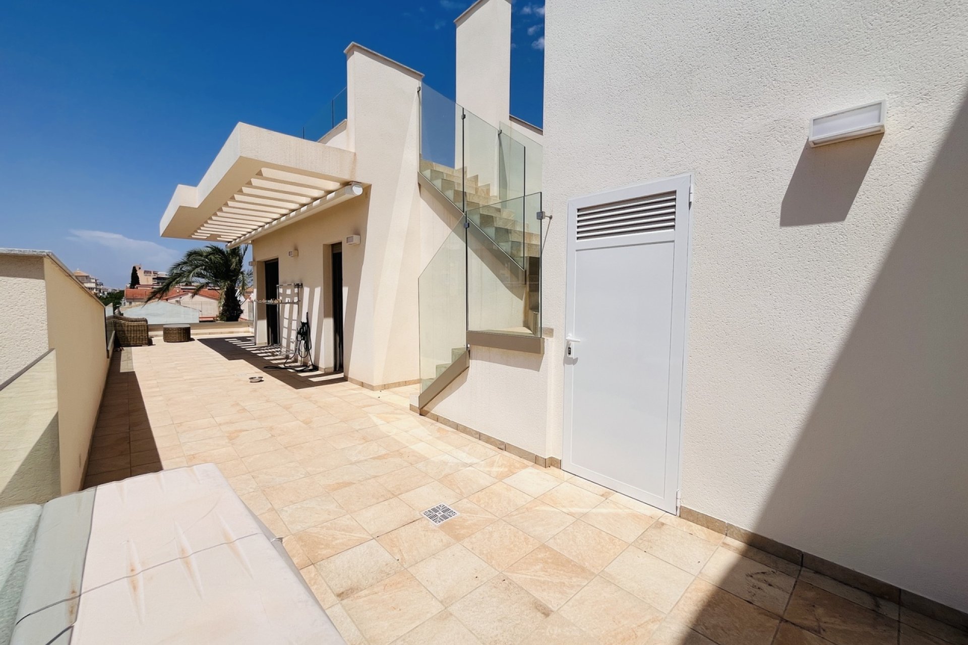 Revente - Penthouse -
Torre de la Horadada - Costa Blanca