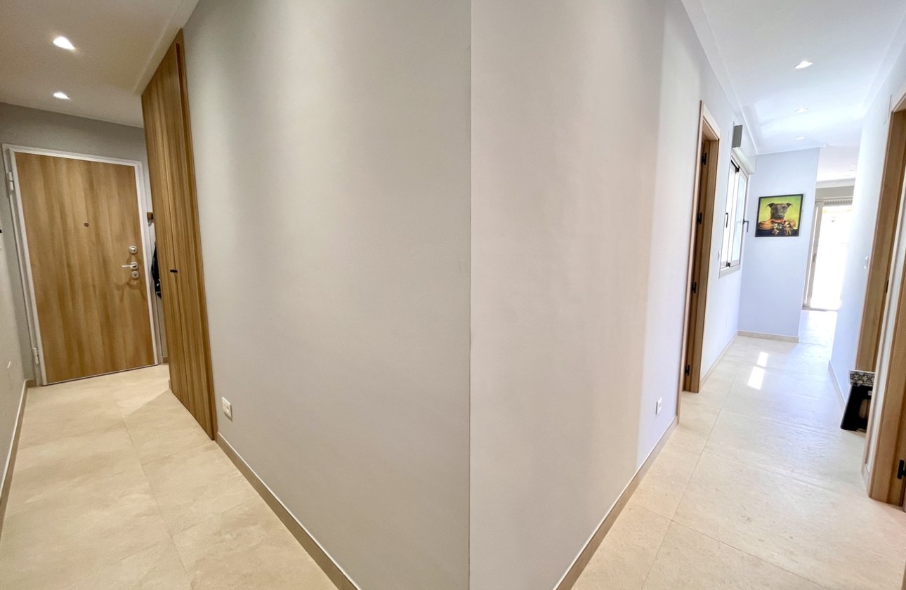 Revente - Penthouse -
Torre de la Horadada - Costa Blanca