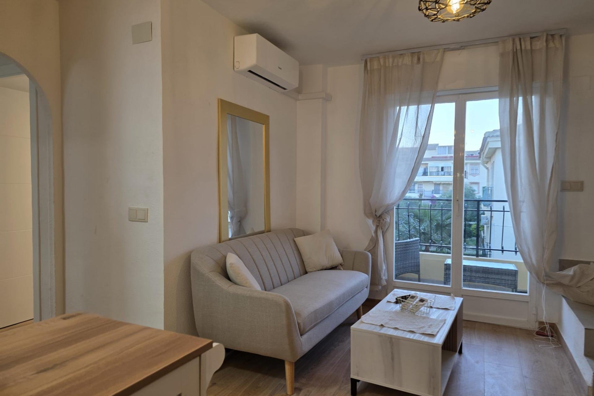 Revente - Penthouse -
Torrevieja - Cala Ferris