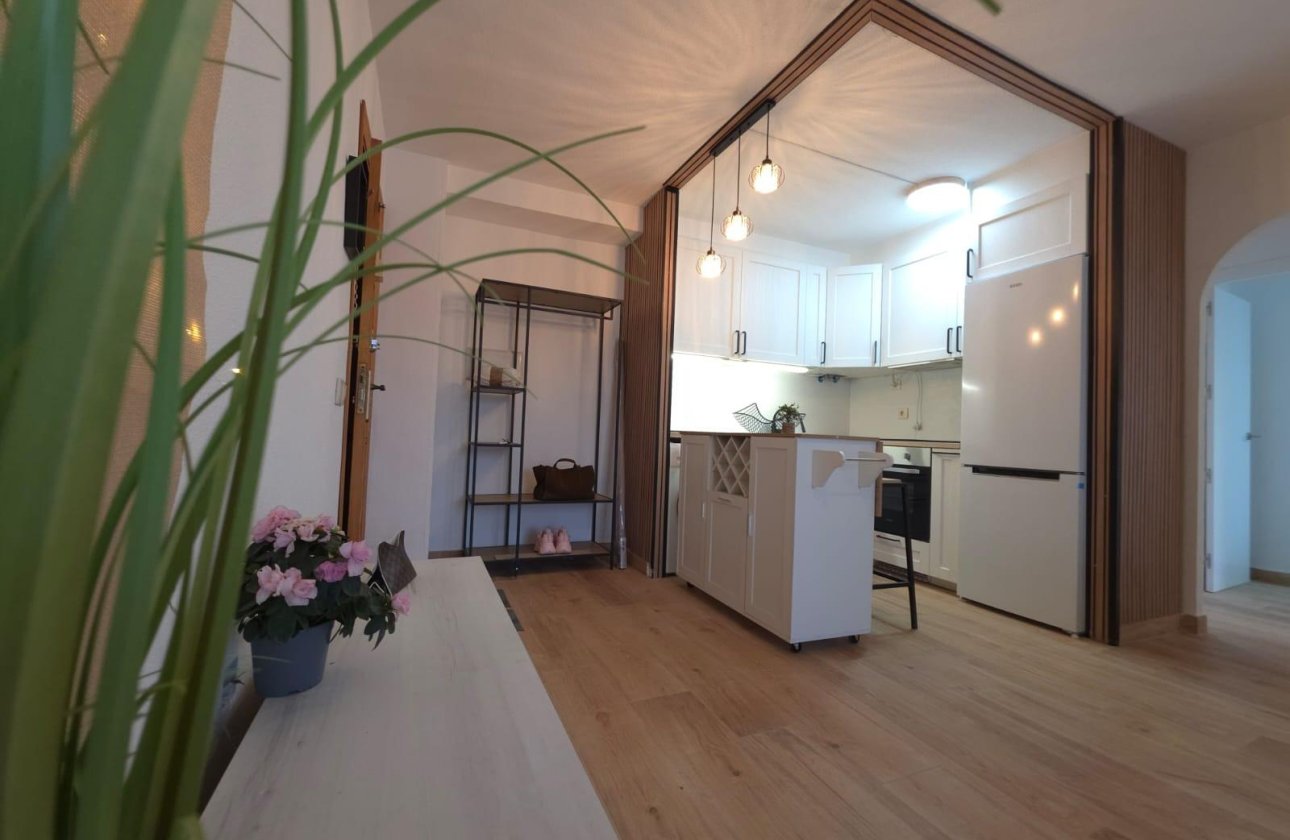 Revente - Penthouse -
Torrevieja - Cala Ferris